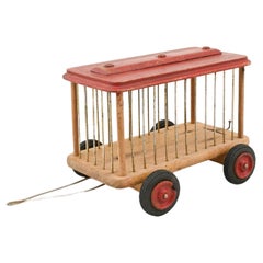 Coche de juguete de madera francés del siglo XX