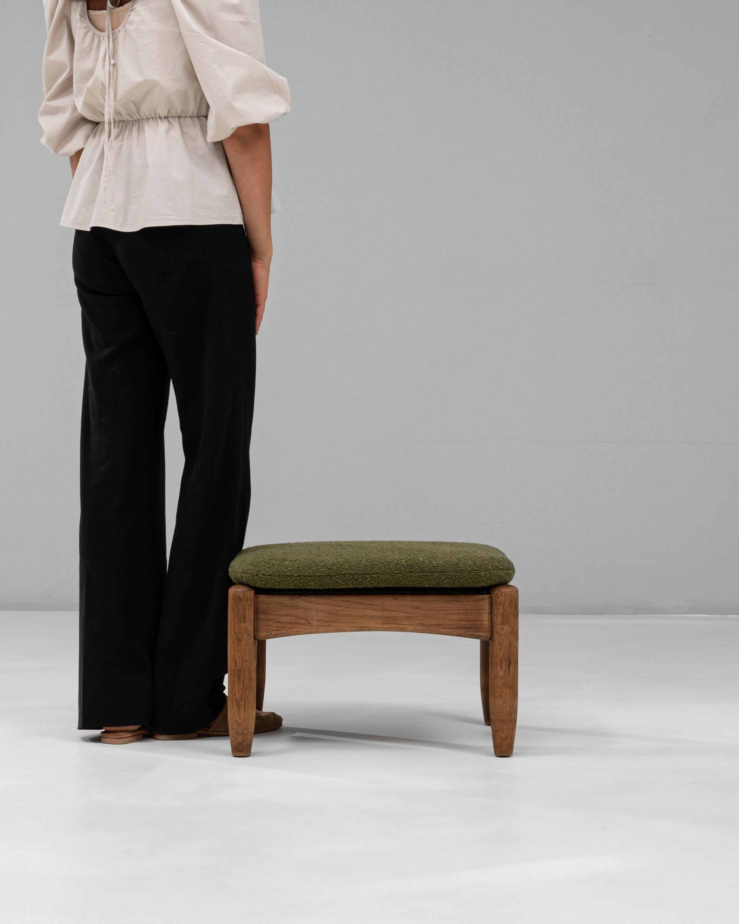 Ottoman en bois français du 20e siècle Bon état - En vente à High Point, NC