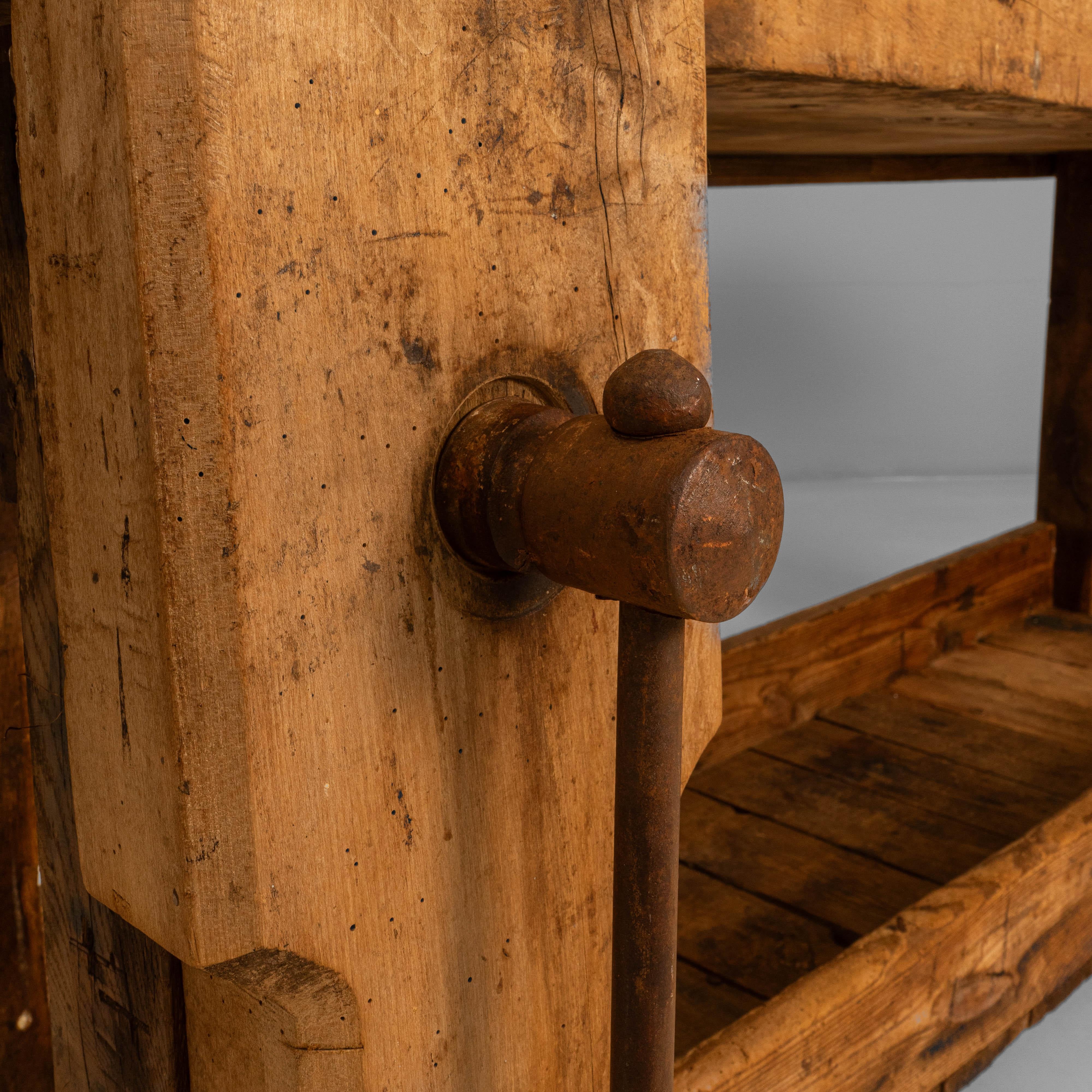 20th Century French Wooden Work Table For Sale 6