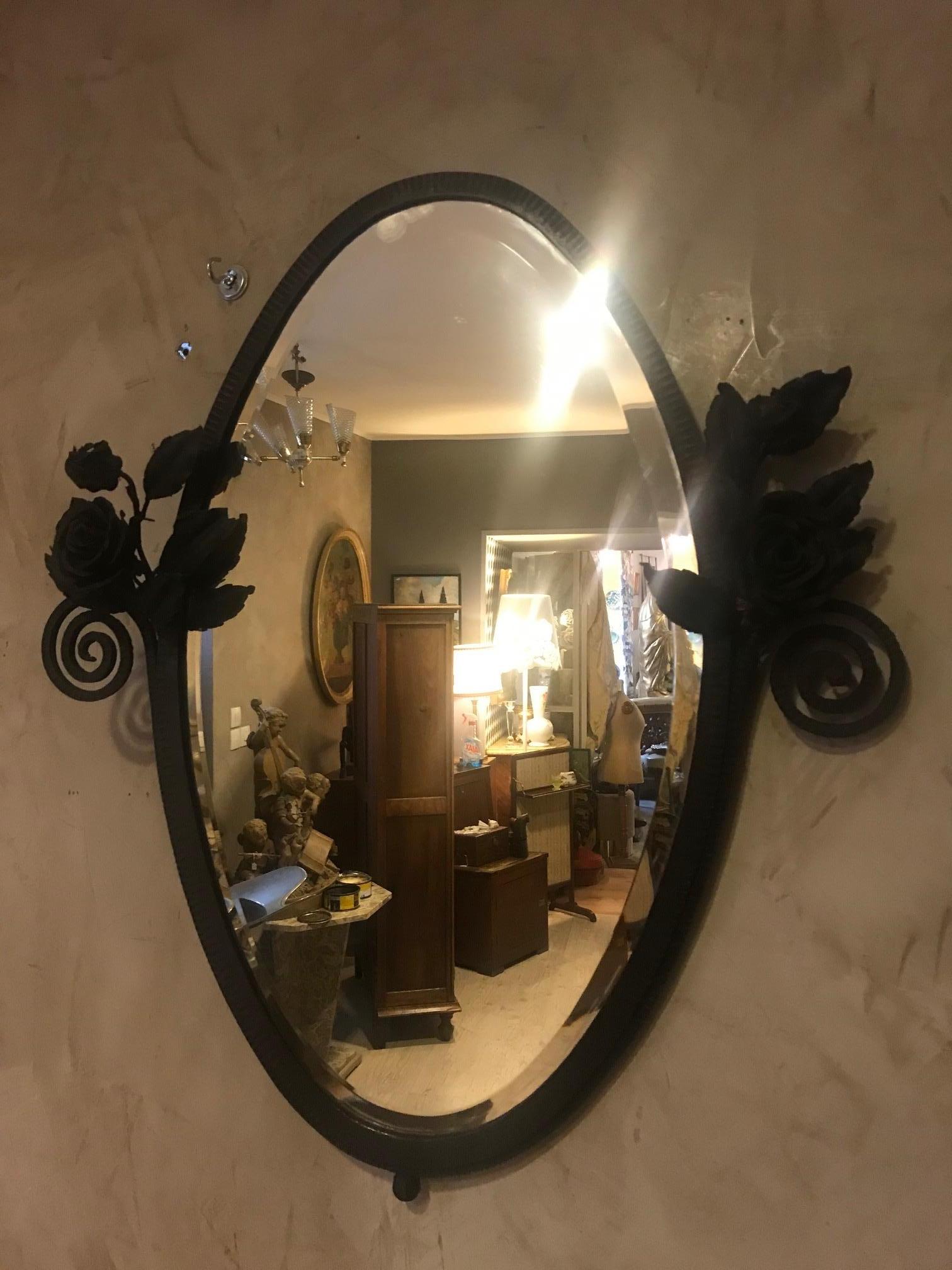 20th Century French Wrought Iron and Beveled Glass Mirror, 1925 In Good Condition In LEGNY, FR