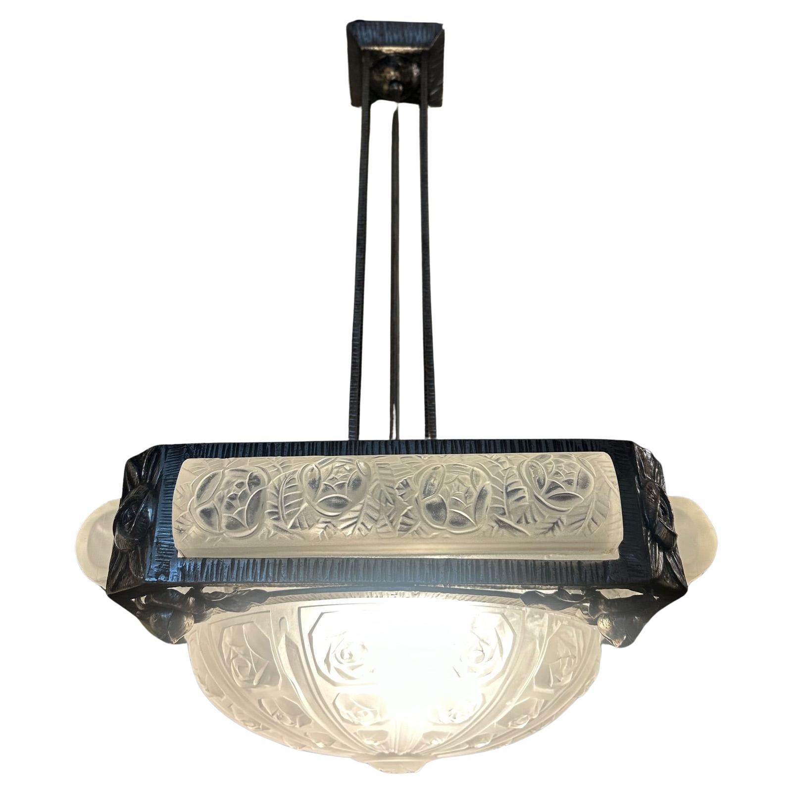 20th century French Wrought Iron and Glass Art Deco Chandelier, 1930s For Sale