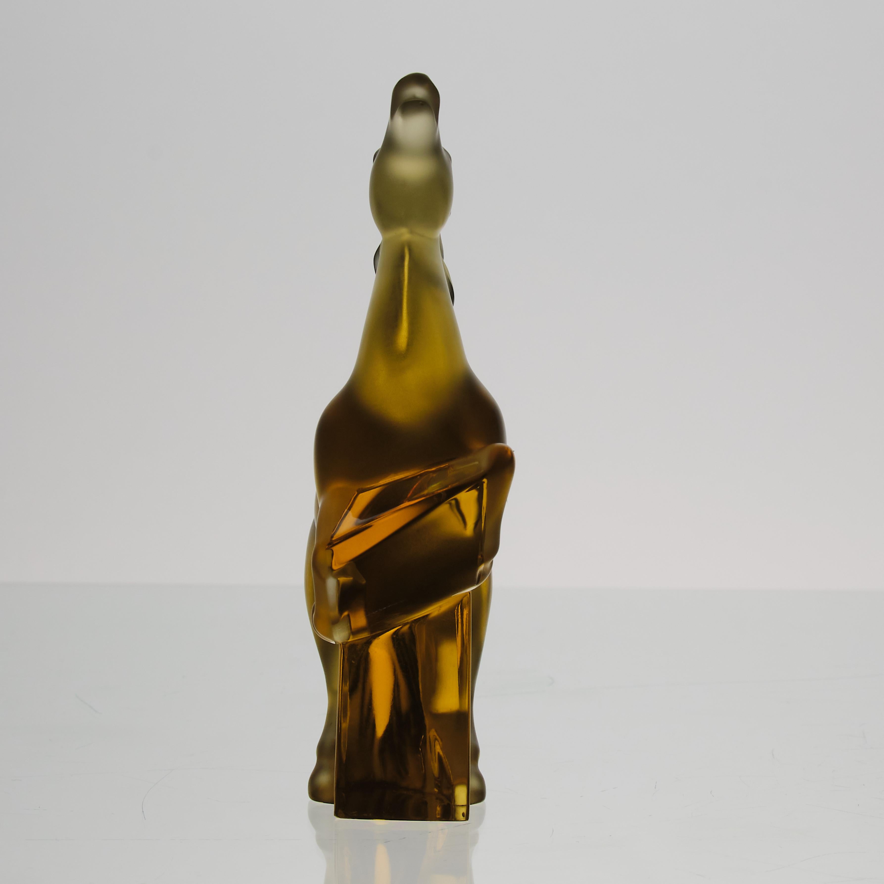 Dépoli Sculpture en verre dépoli du 20e siècle intitulée 