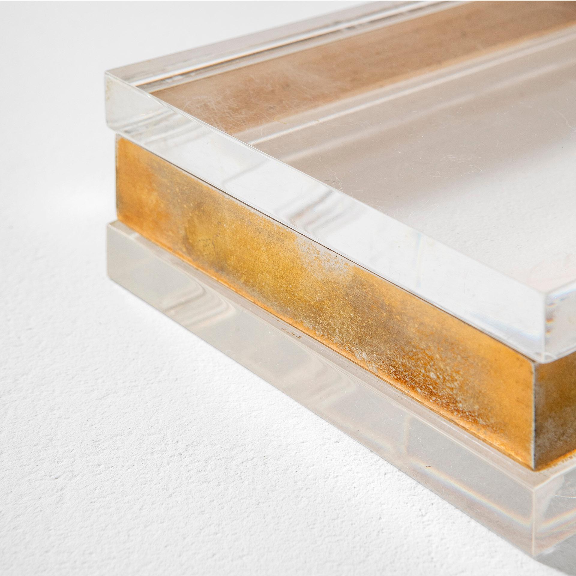 20th Century Gabriella Crespi Decorative Box in Brass and Plexiglass '70s For Sale 1