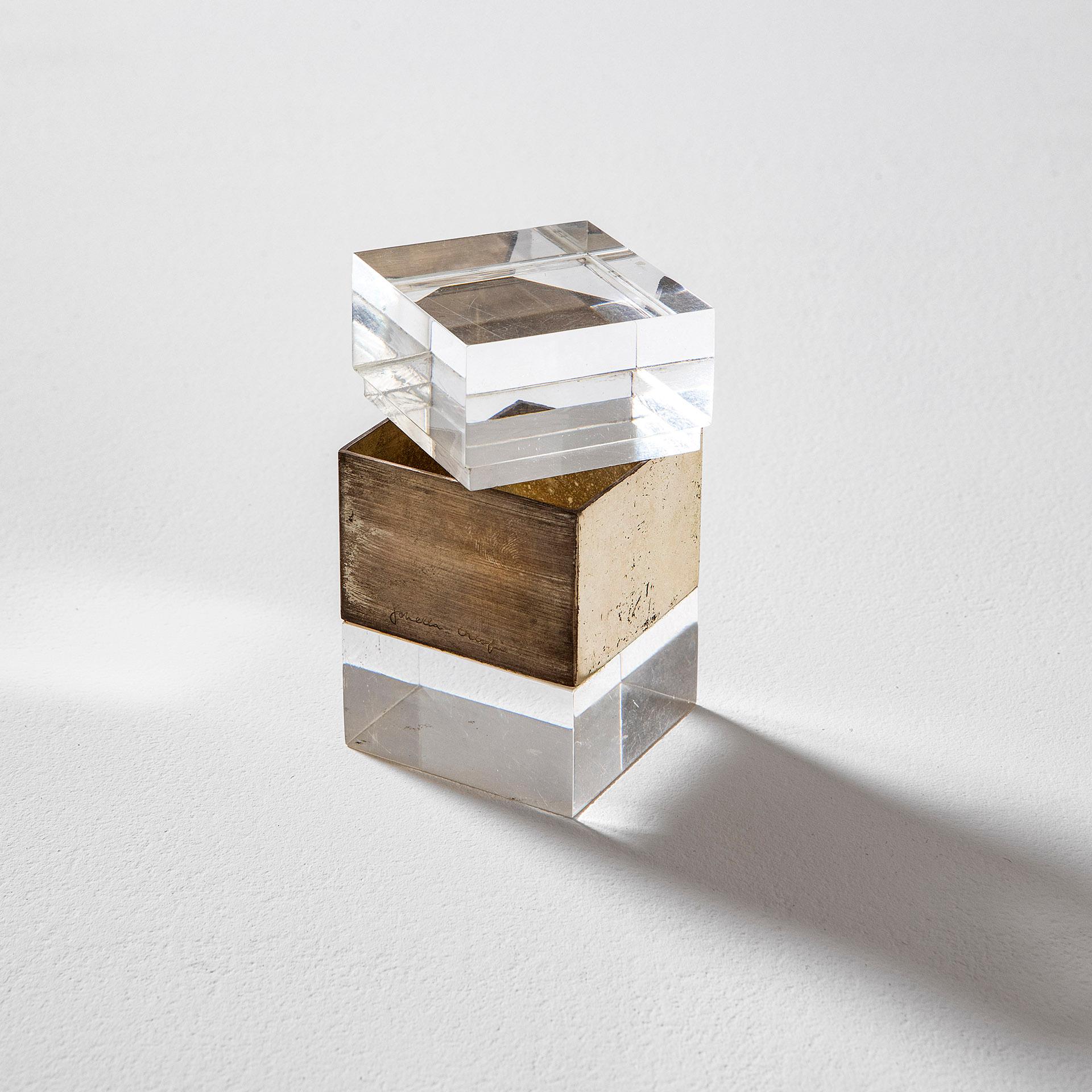 Mid-Century Modern 20th Century Gabriella Crespi Jewelry Box in Brass and Plexiglass '70s For Sale