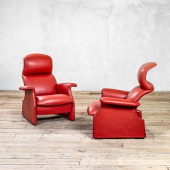 20th Century Gavina Studio Pair of Armchairs mod. Viscontea Red Leather, 1980s