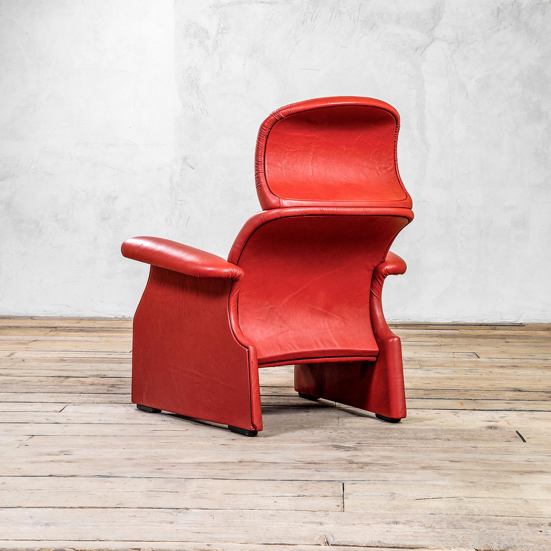 Gavina Studio Sessel-Paar des 20. Jahrhunderts mod. Viscontea Rotes Leder, 1980er Jahre, Paar (Italienisch) im Angebot