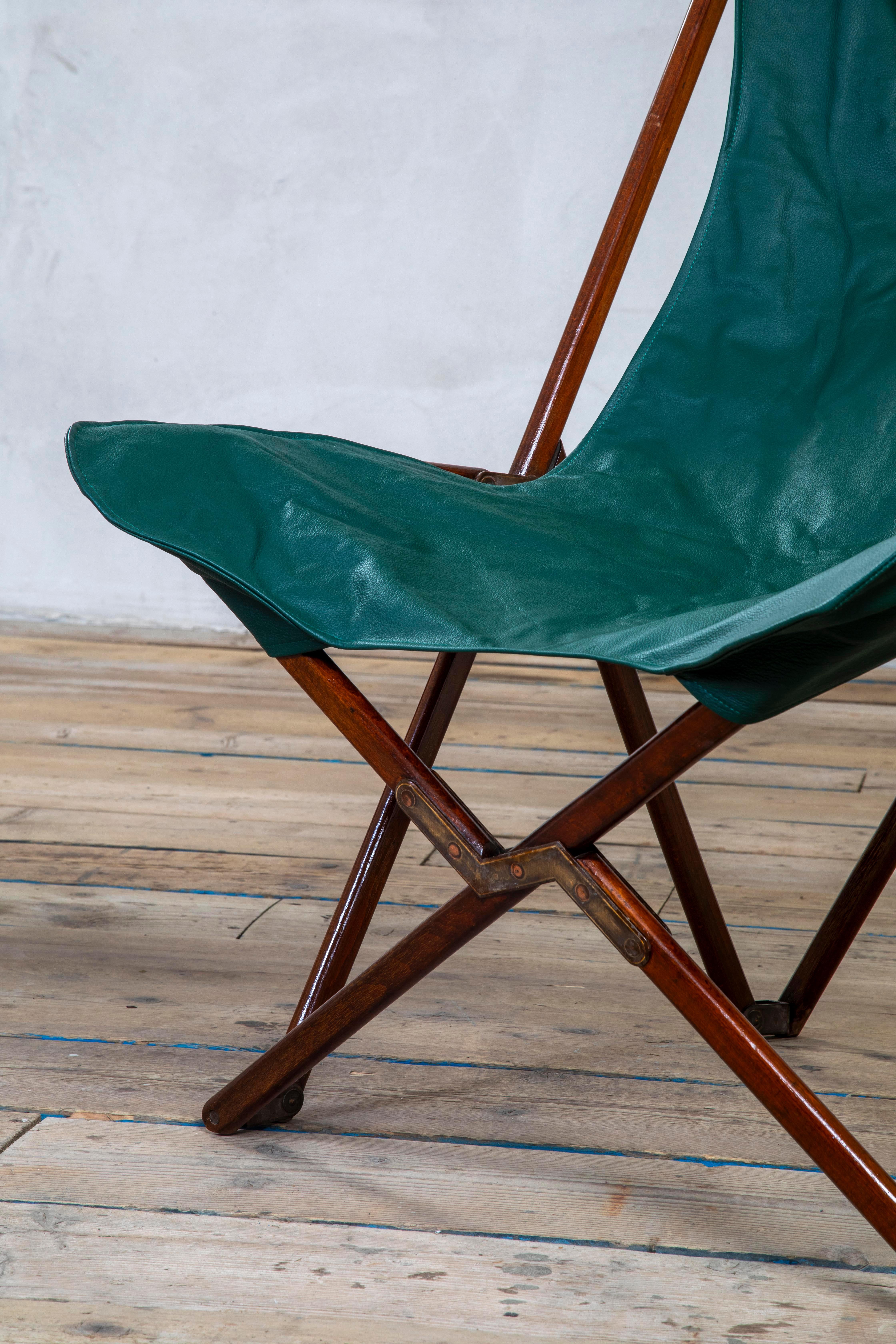 20th Century, Gavina Studio Pair of Leather Chairs mod. Tripolina For Sale 4