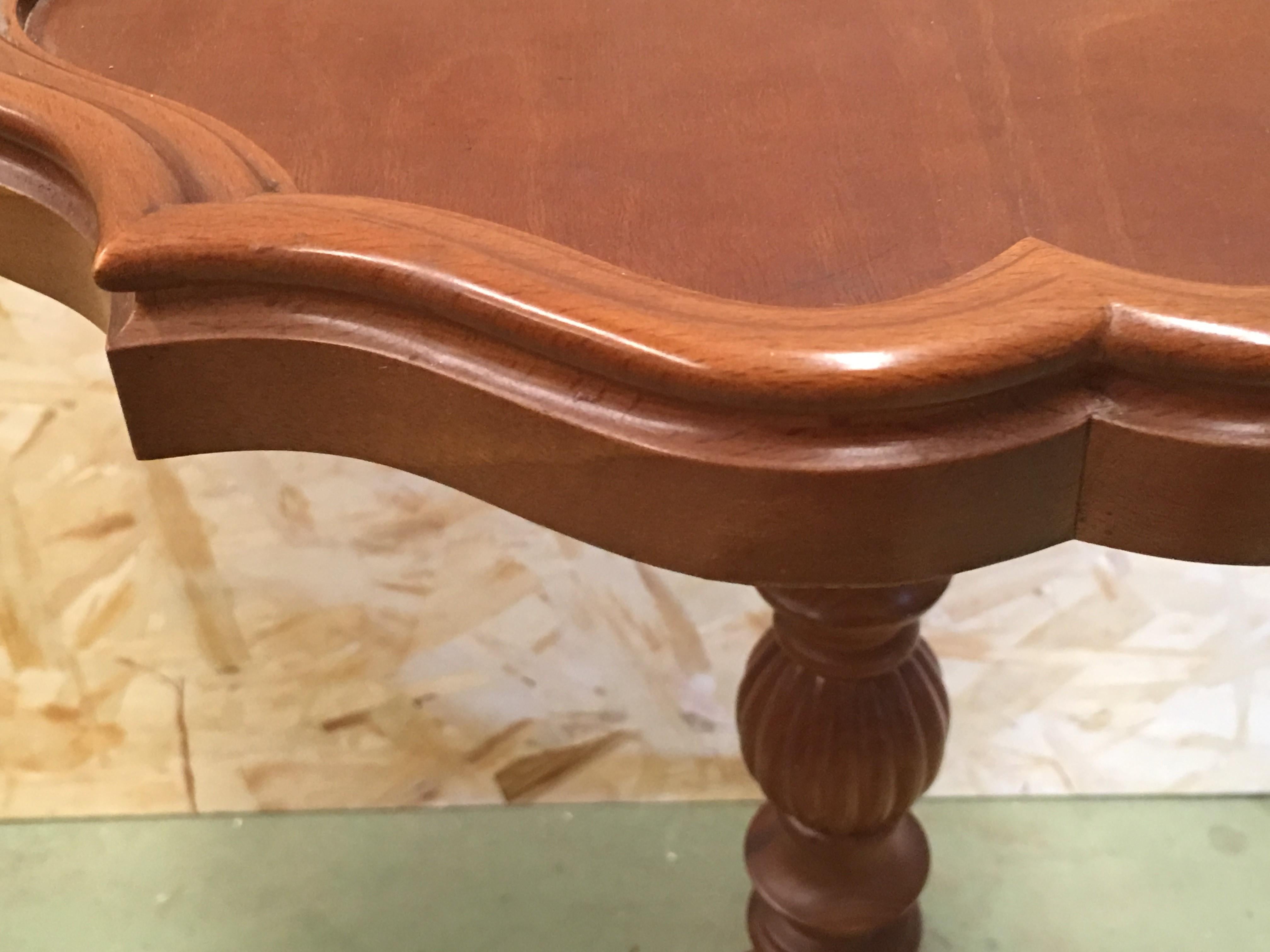 20th Century George III Style Piecrust Wine Table In Good Condition For Sale In Miami, FL