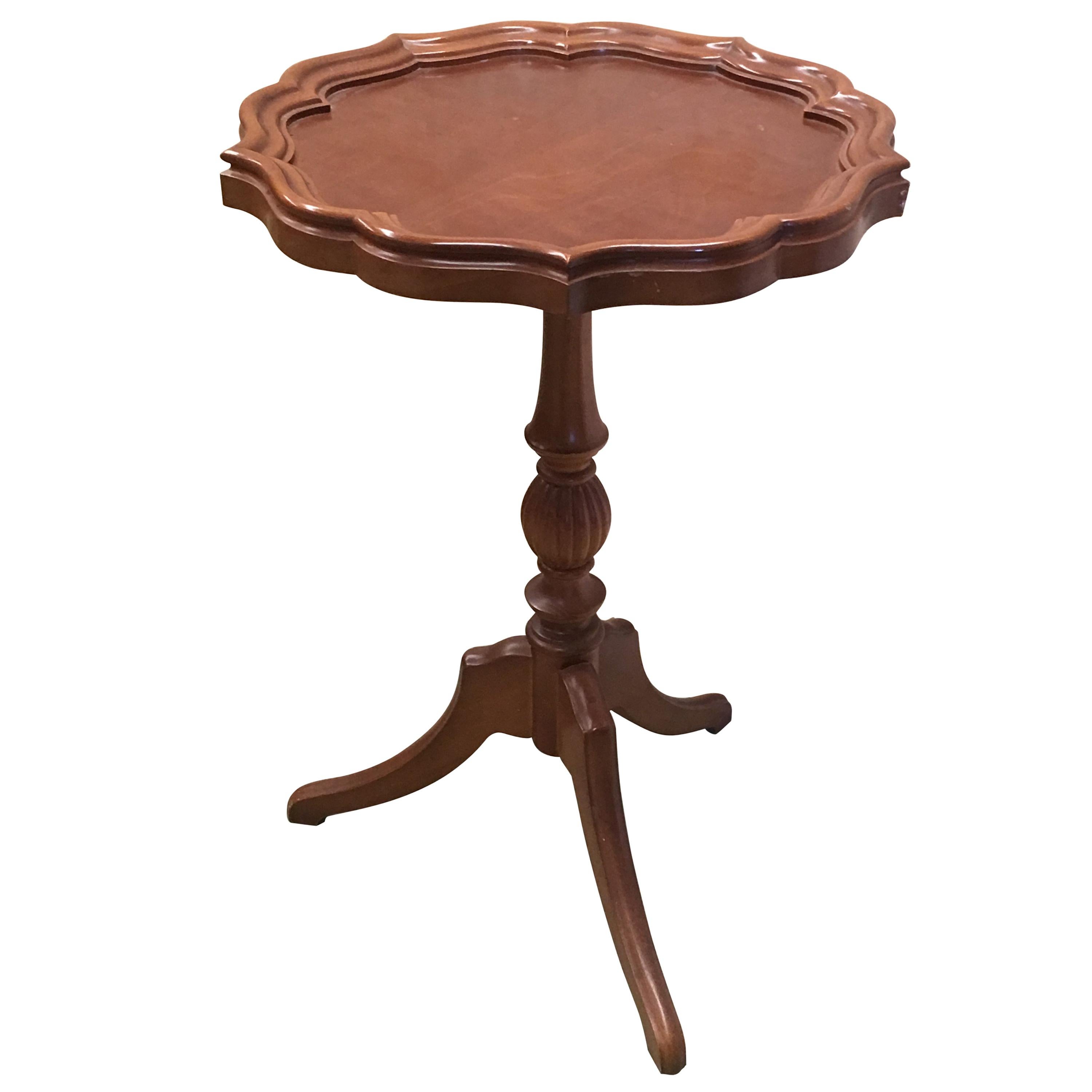 20th Century George III Style Piecrust Wine Table For Sale
