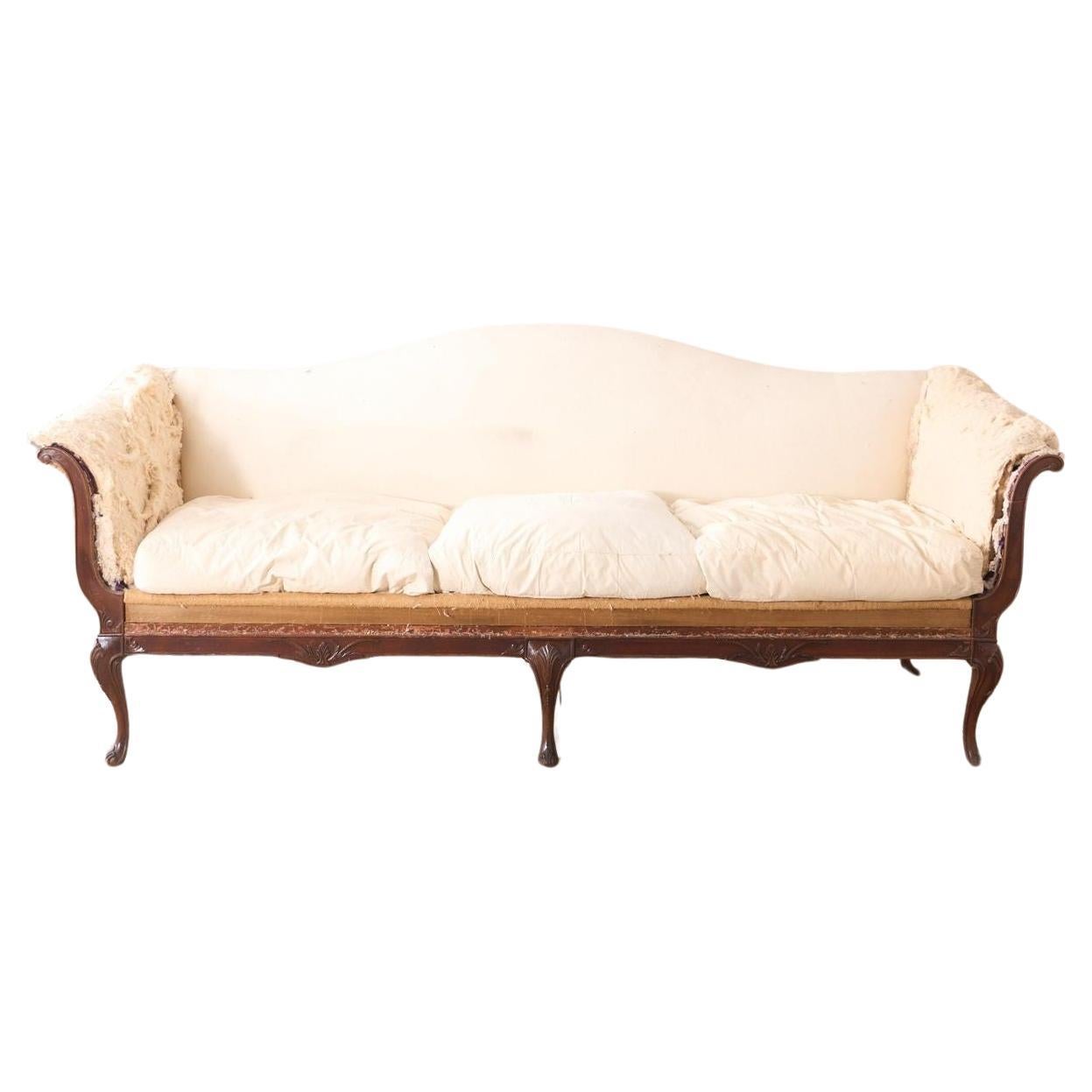 20th century Georgian style Camel backed sofa For Sale