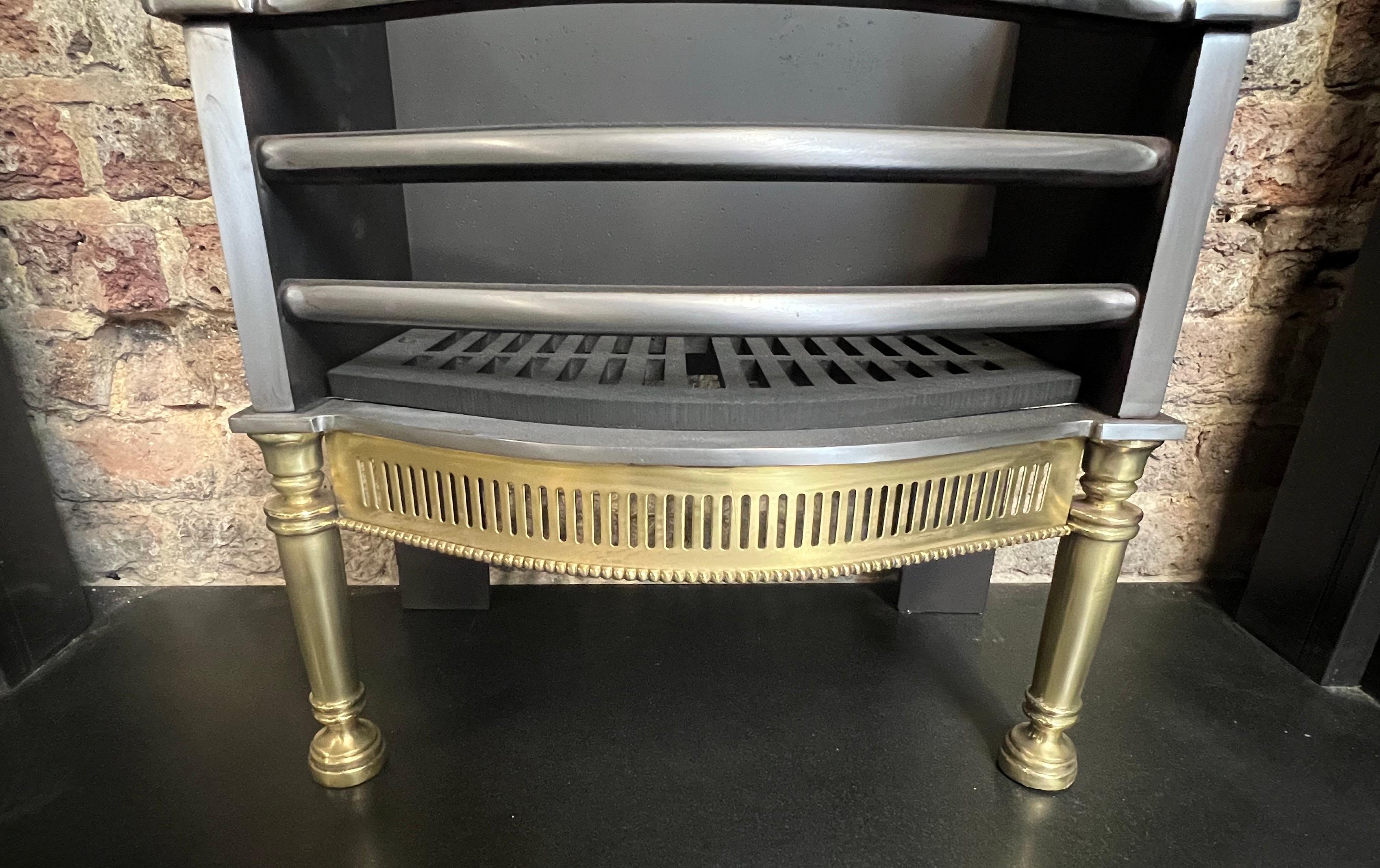 20th Century Georgian Style Iron & Brass Fireplace Basket Grate For Sale 6