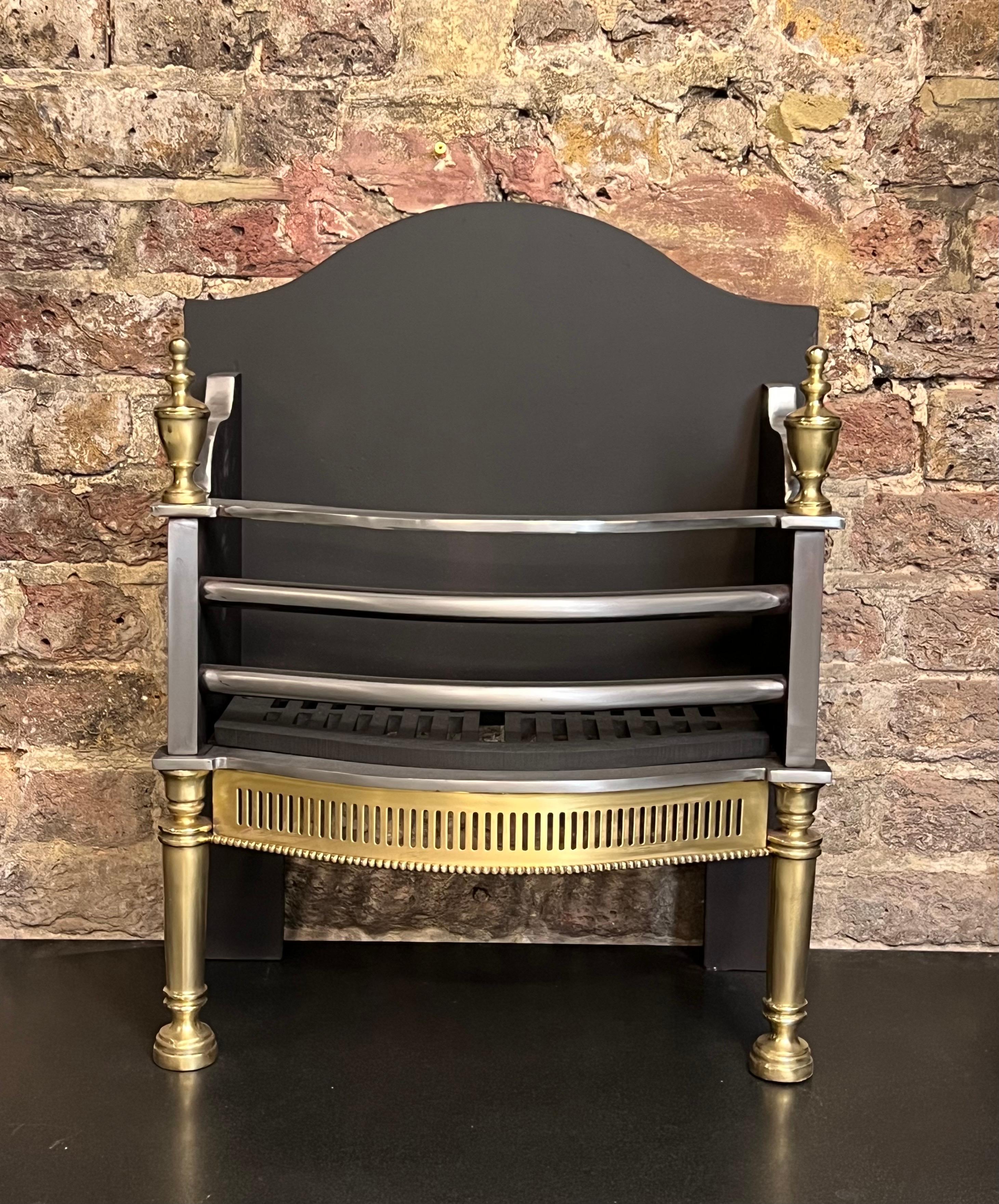 20th Century Georgian Style Iron & Brass Fireplace Basket Grate For Sale 10