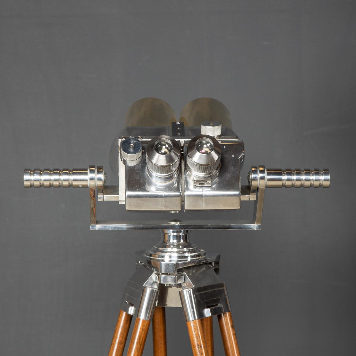 20th Century German Binoculars By Schneider, c.1940 2