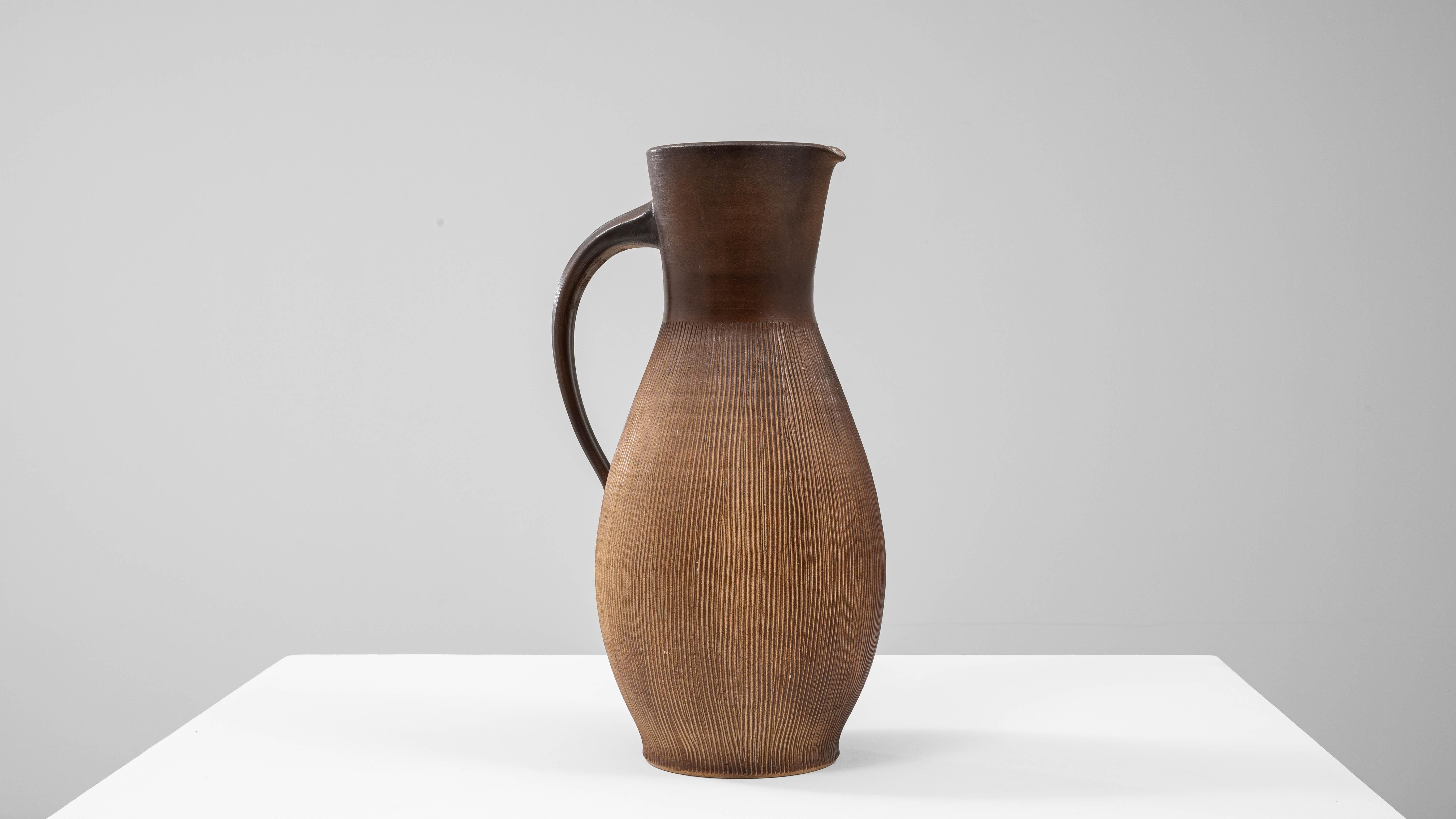 Brocca in ceramica tedesca del XX secolo in vendita 2