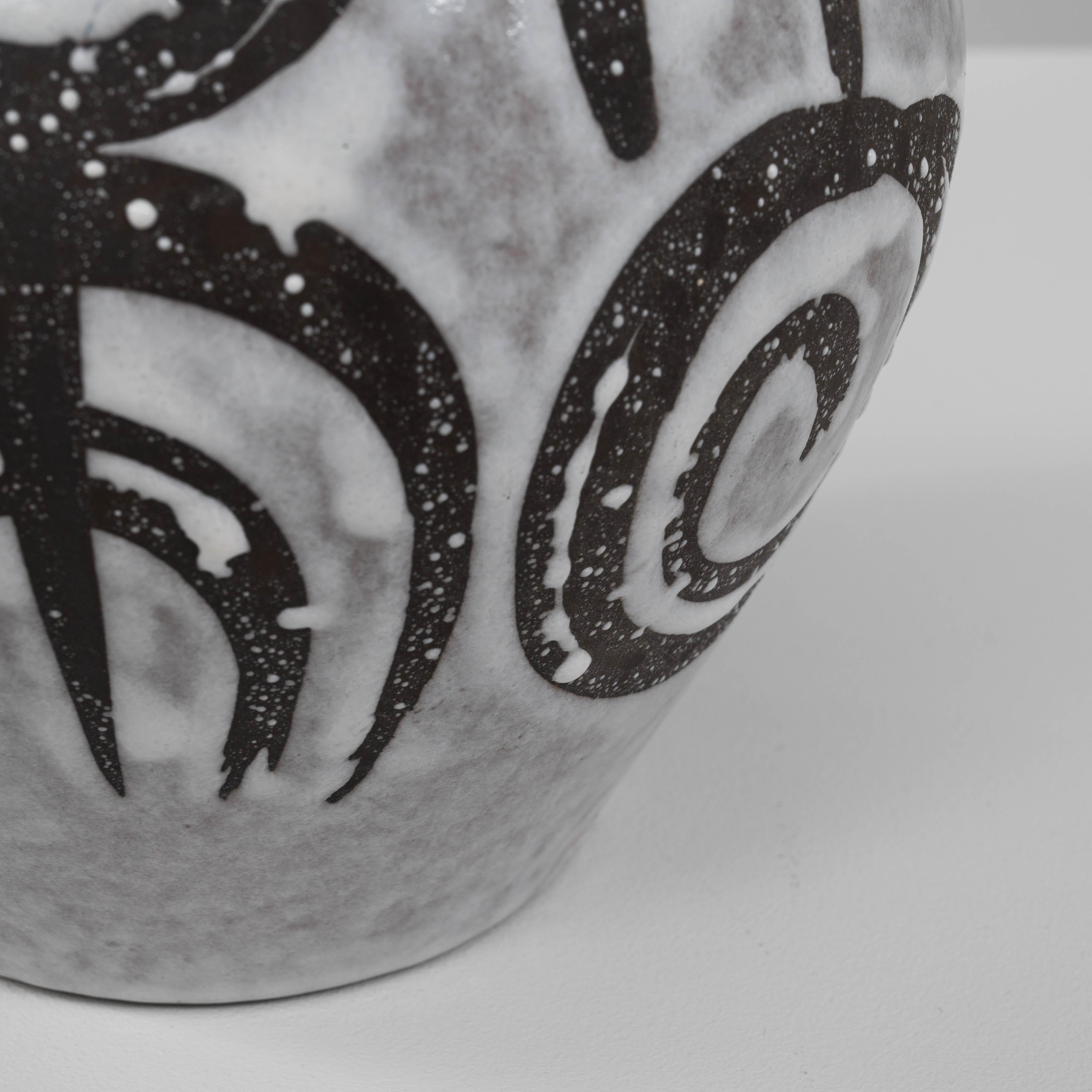 Ceramica Brocca in ceramica tedesca del XX secolo in vendita