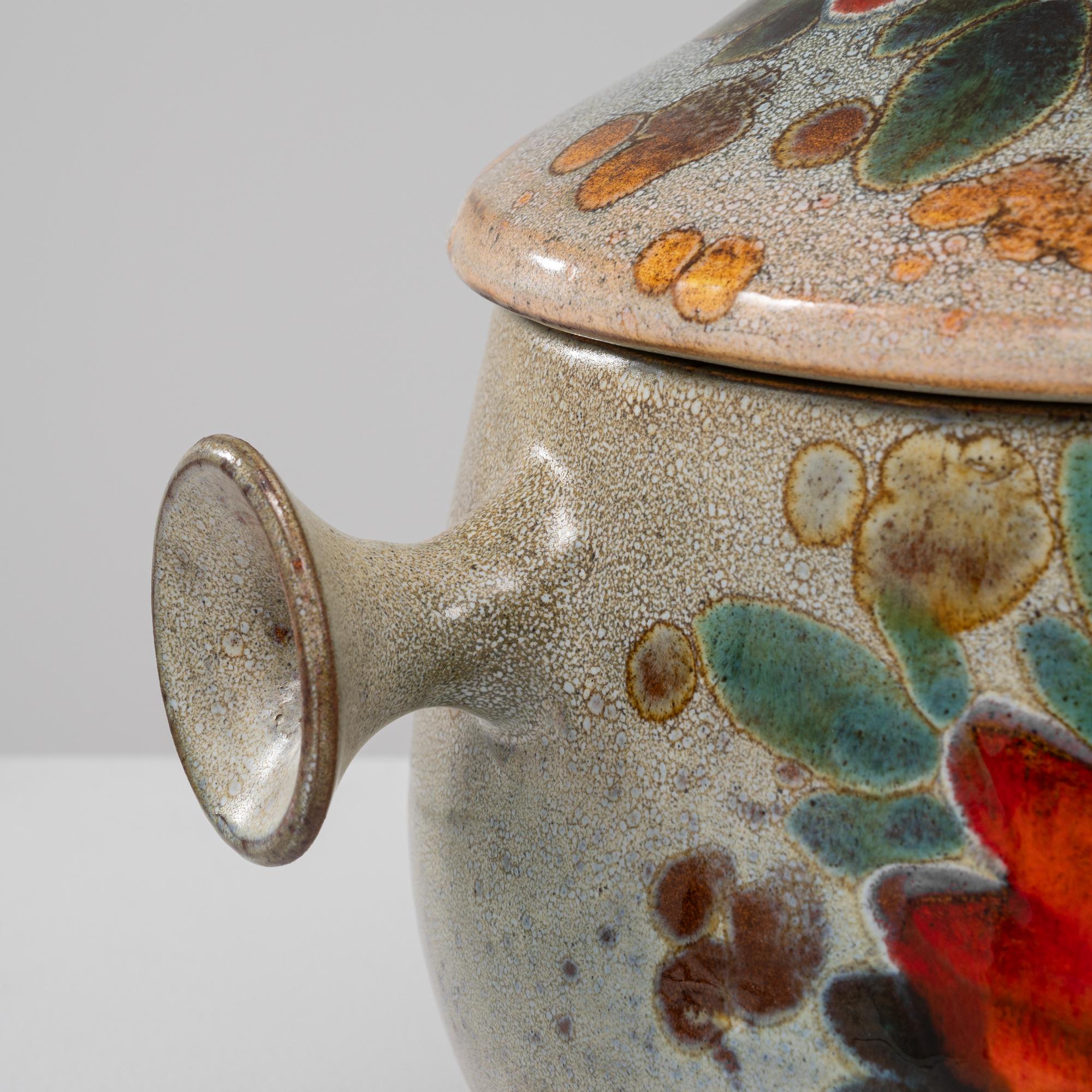 Vaso in ceramica tedesco del XX secolo con coperchio in vendita 4
