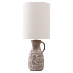 Lampe de table sculptée en céramique allemande du 20e siècle