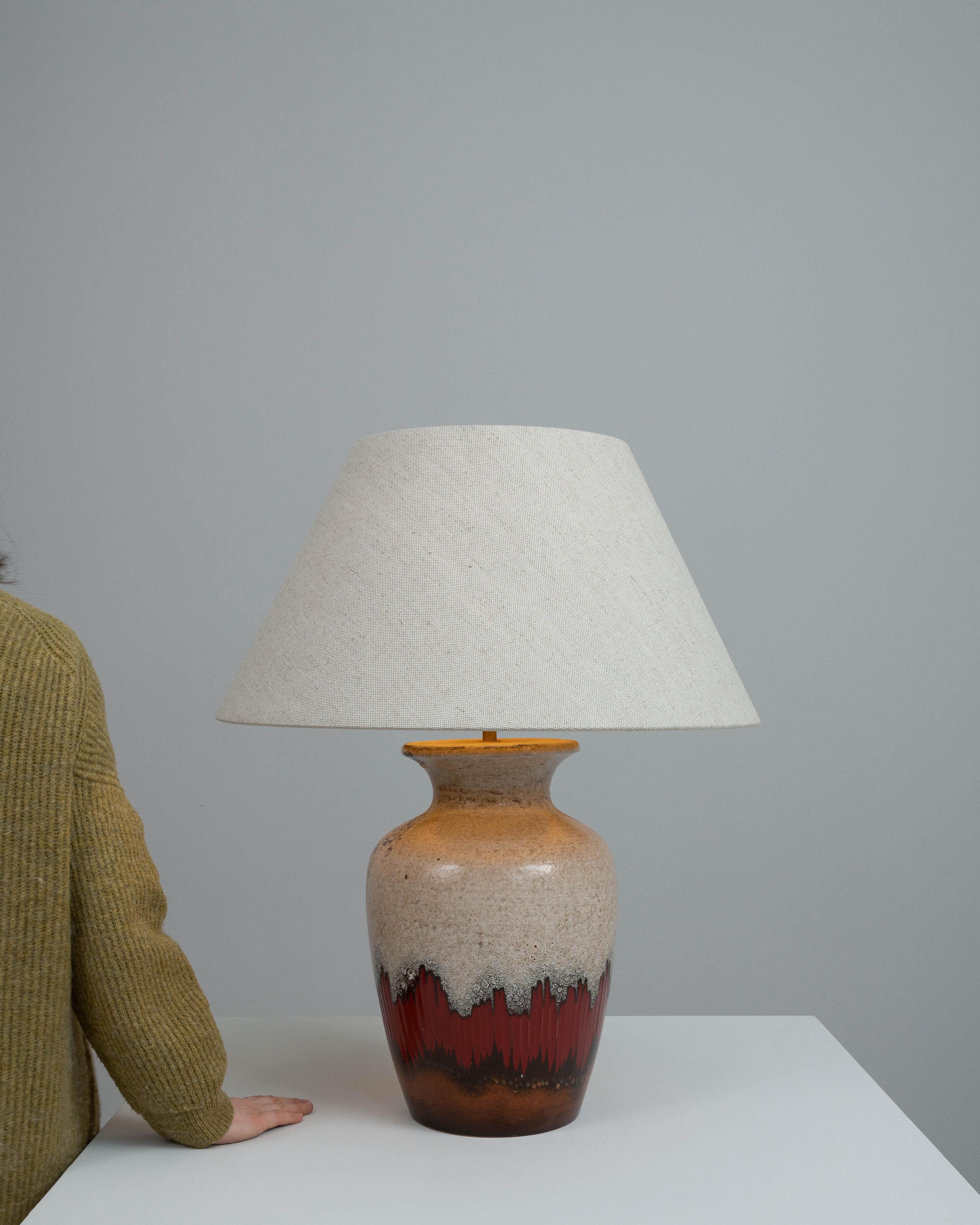 Allemand Lampe de table en céramique allemande du 20e siècle en vente