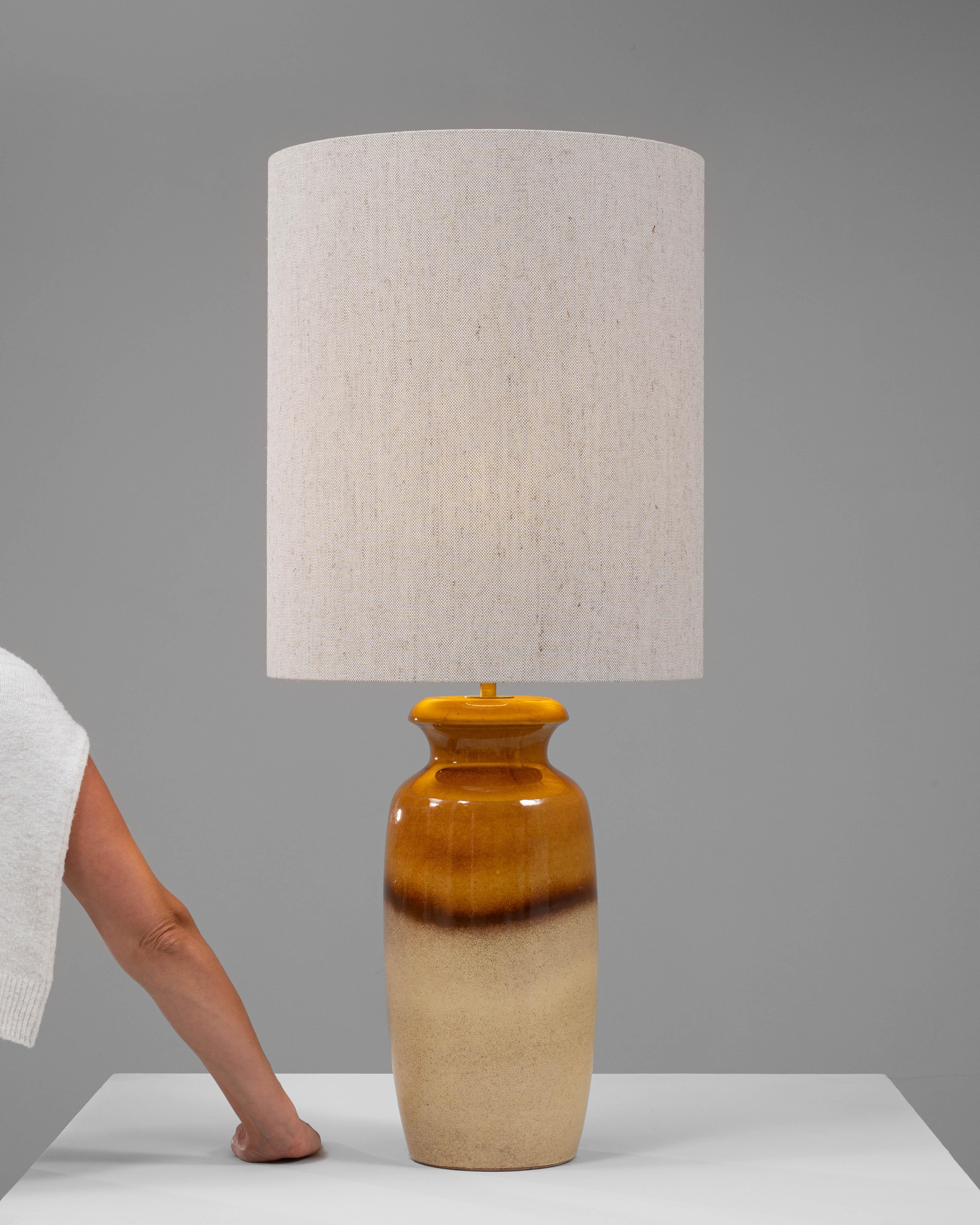 Allemand Lampe de table en céramique allemande du 20e siècle en vente