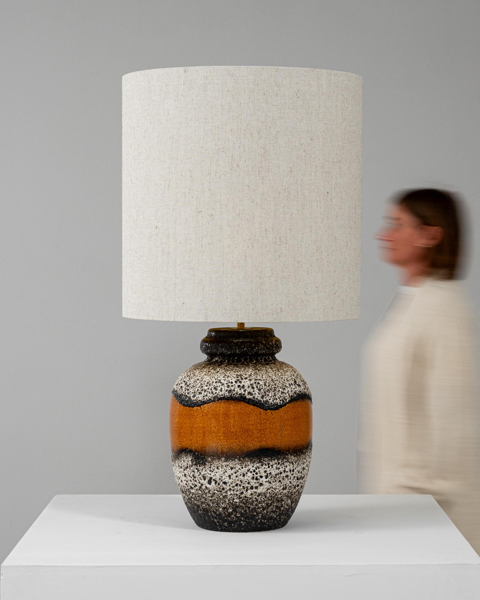 Allemand Lampe de table en céramique allemande du 20e siècle en vente