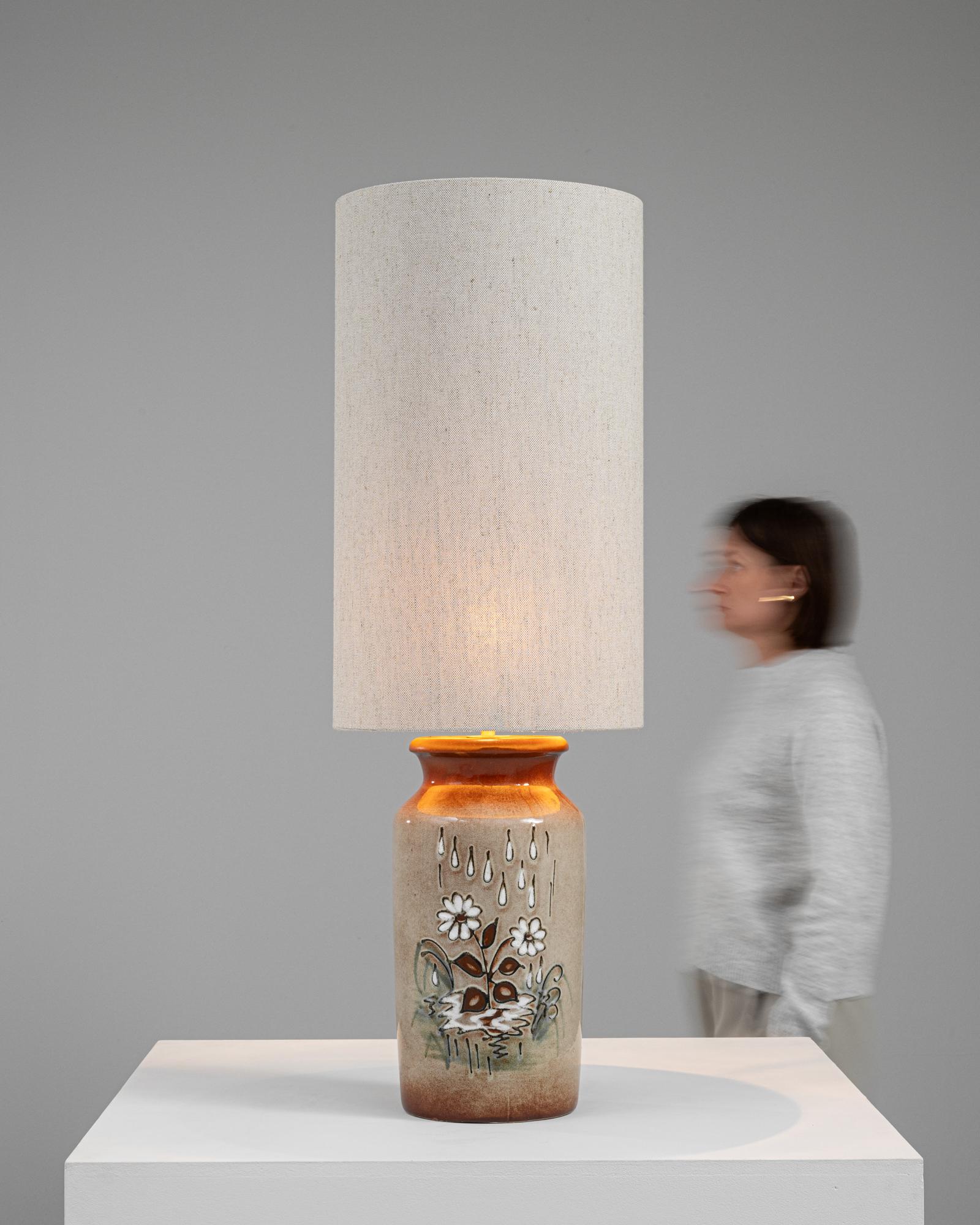 Lampe de table en céramique allemande du 20e siècle Bon état - En vente à High Point, NC