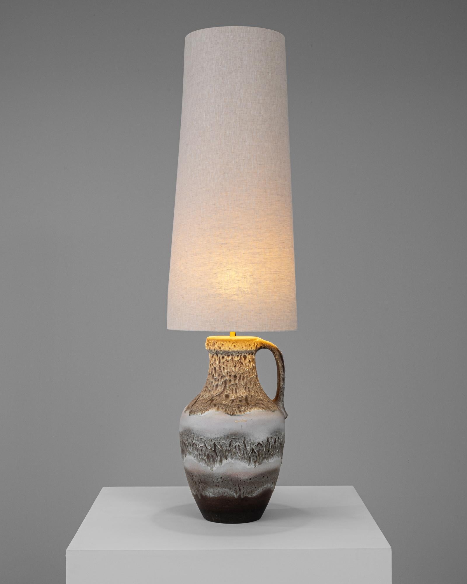 20ième siècle Lampe de table en céramique allemande du 20e siècle en vente