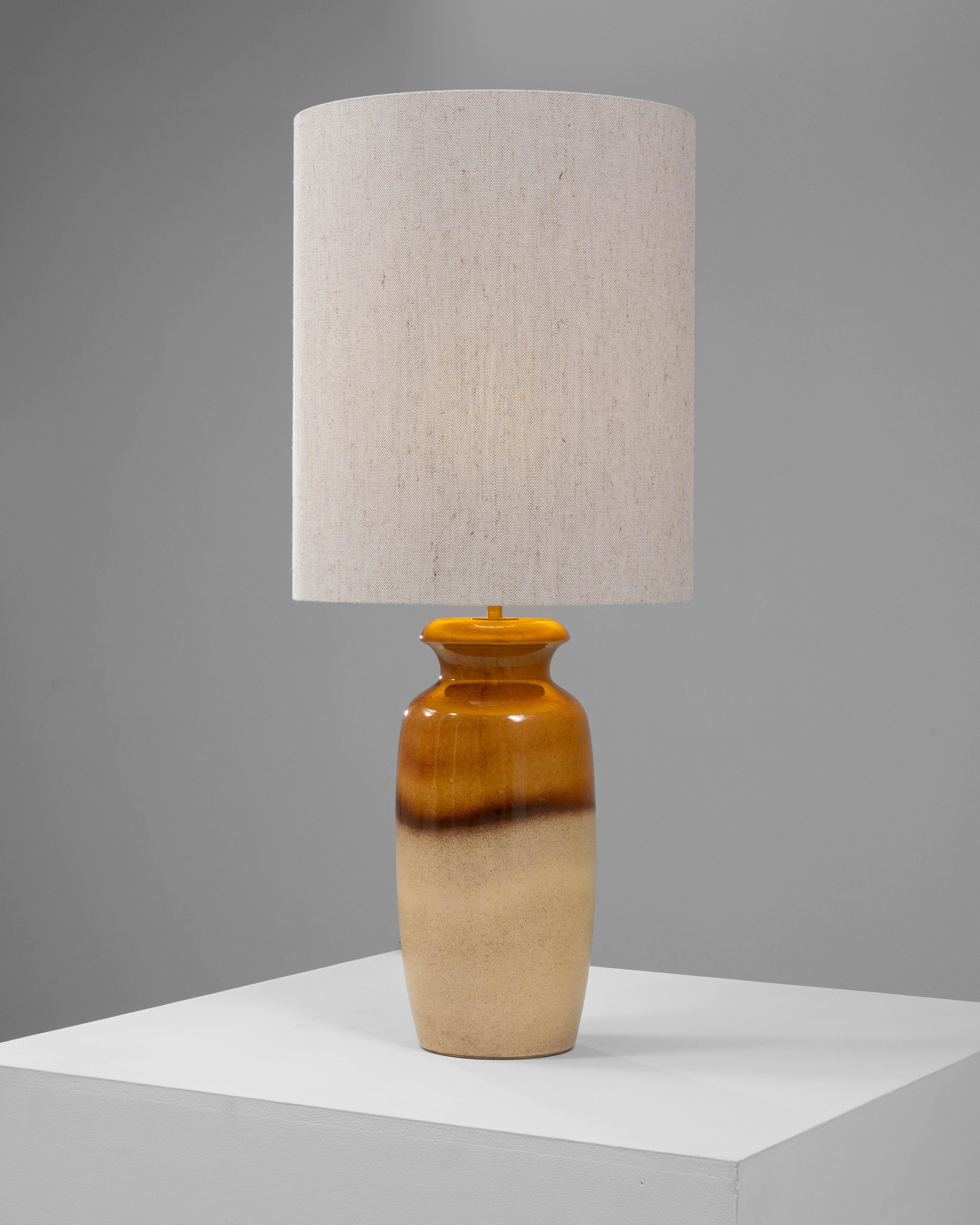 20ième siècle Lampe de table en céramique allemande du 20e siècle en vente