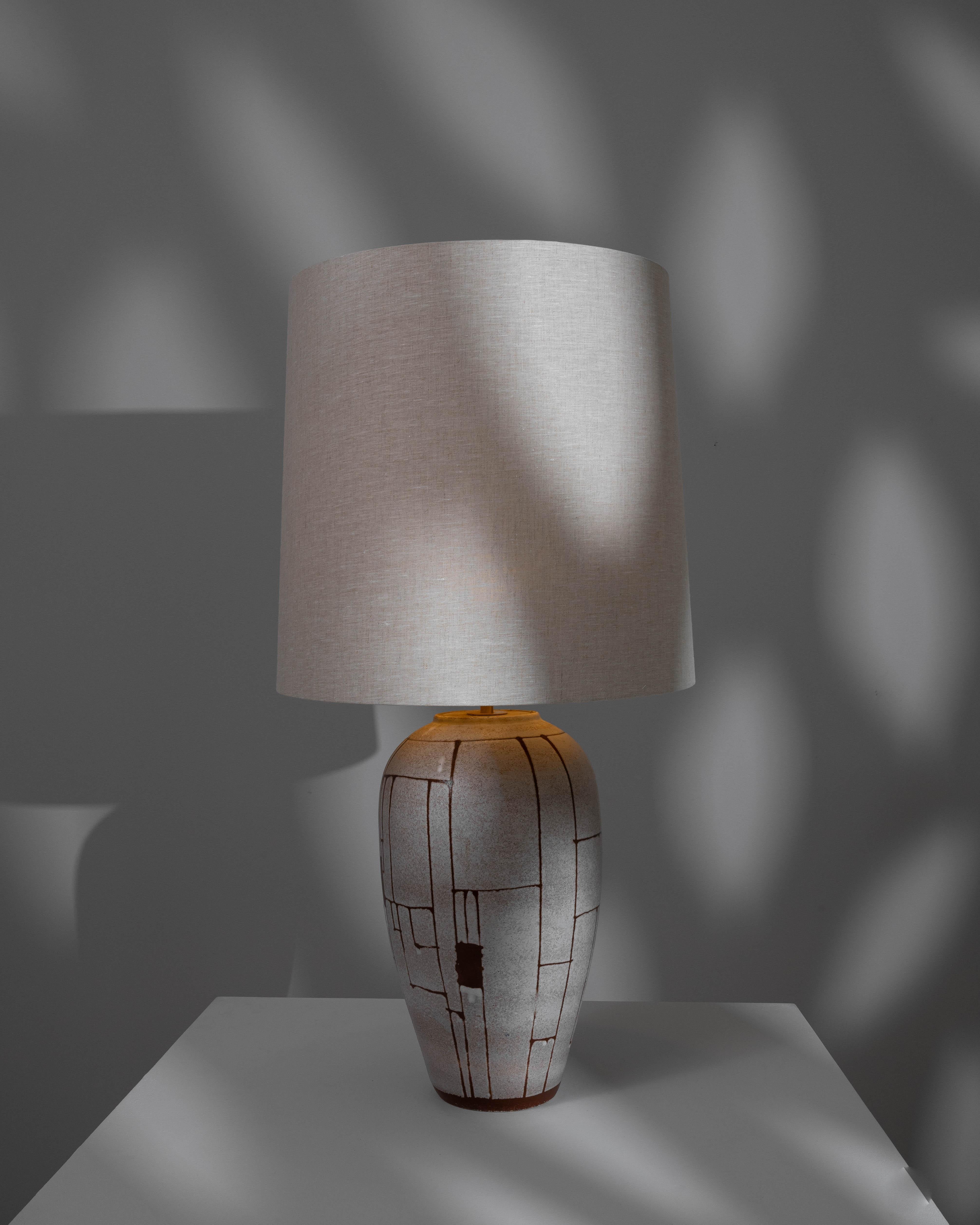 20th Century German Ceramic Table Lamp For Sale 3