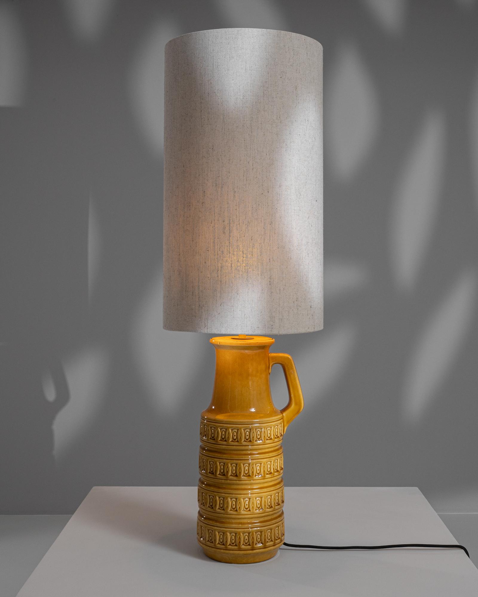 Céramique Lampe de table en céramique allemande du 20e siècle en vente