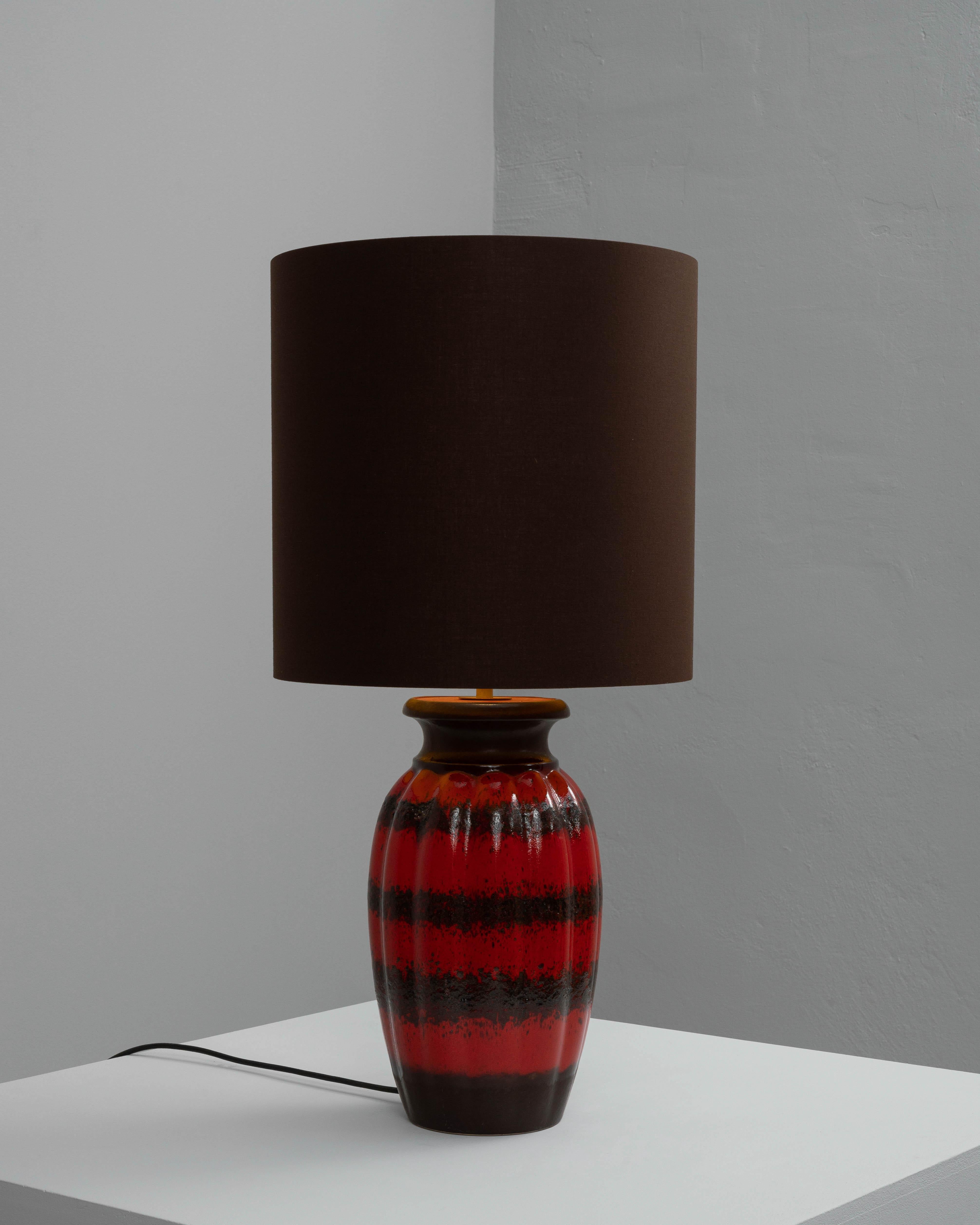 20th Century German Ceramic Table Lamp For Sale 4