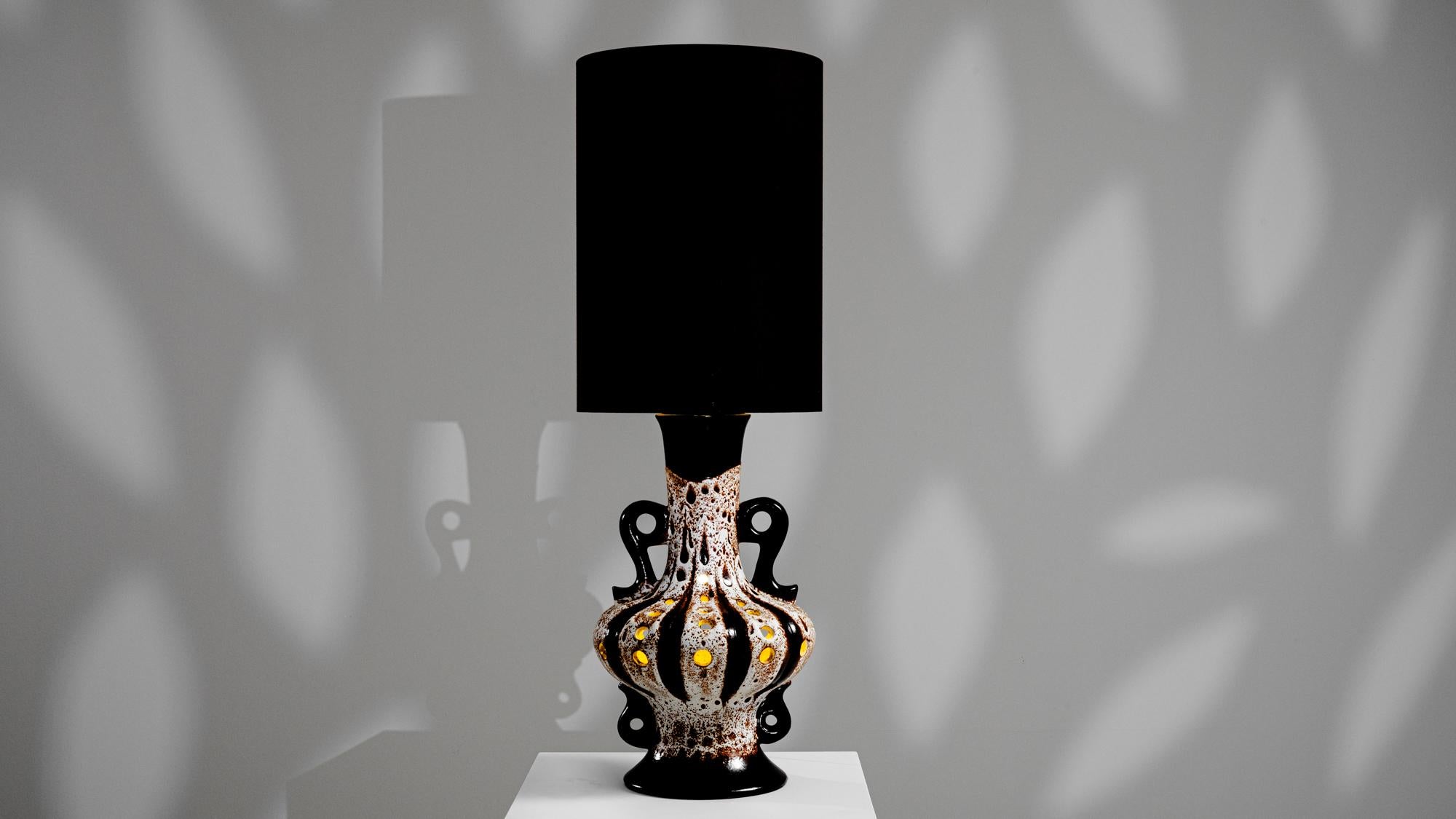 Lampe de table en céramique allemande du 20e siècle en vente 2