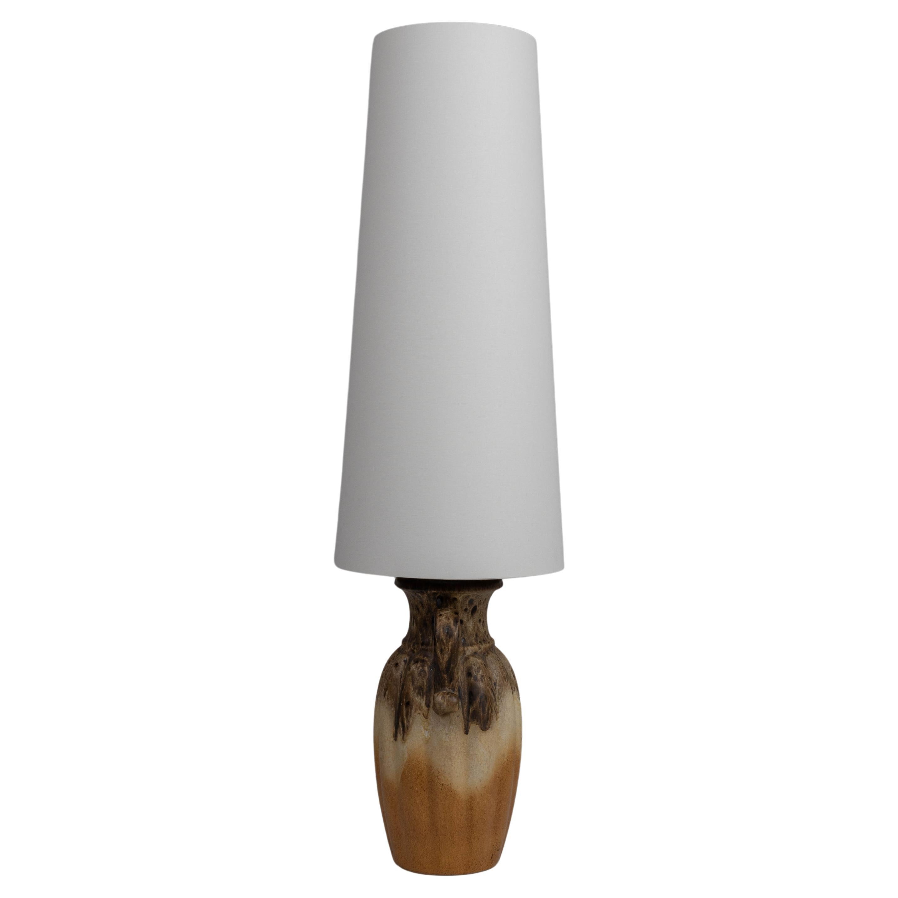 Lampe de table en céramique allemande du 20e siècle en vente