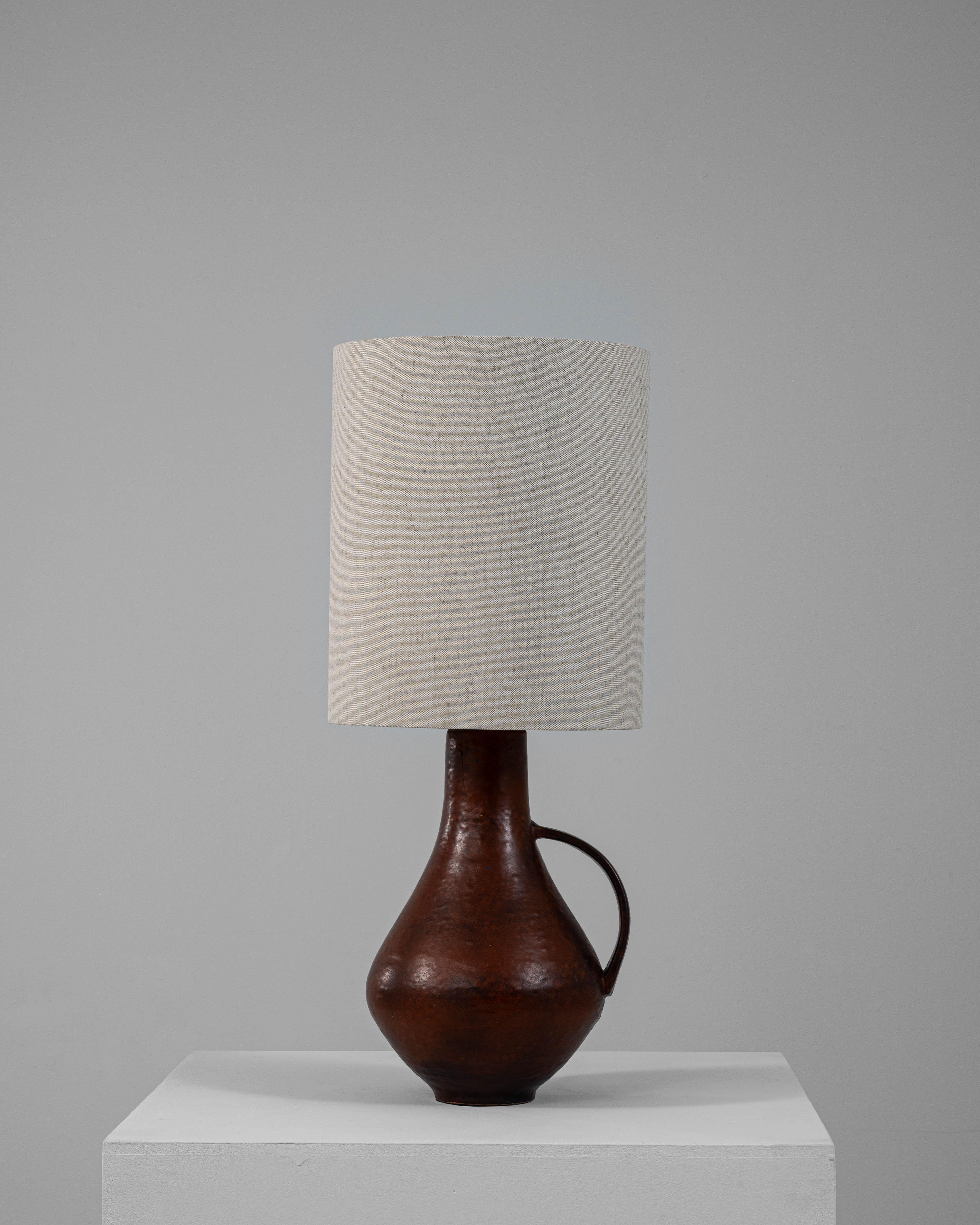 Allemand Lampe de table en céramique allemande du 20e siècle avec poignée en vente