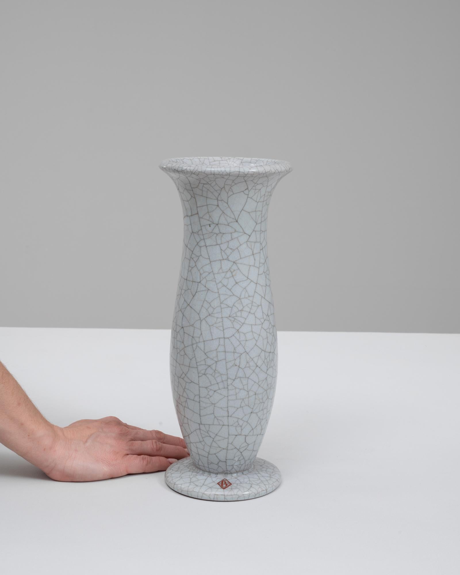 Allemand Vase en céramique allemand du 20e siècle en vente