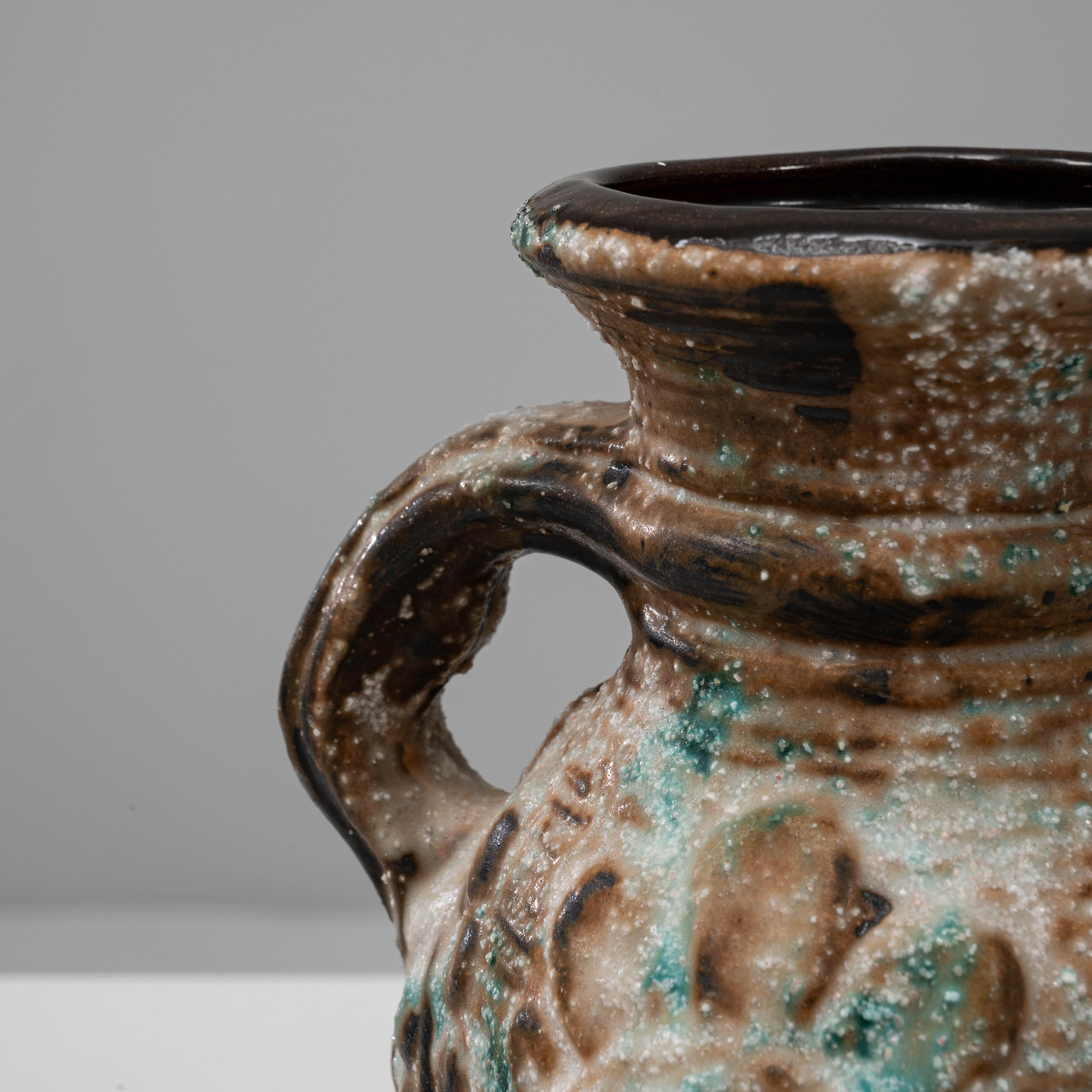 Vaso in ceramica tedesca del XX secolo In condizioni buone in vendita a High Point, NC