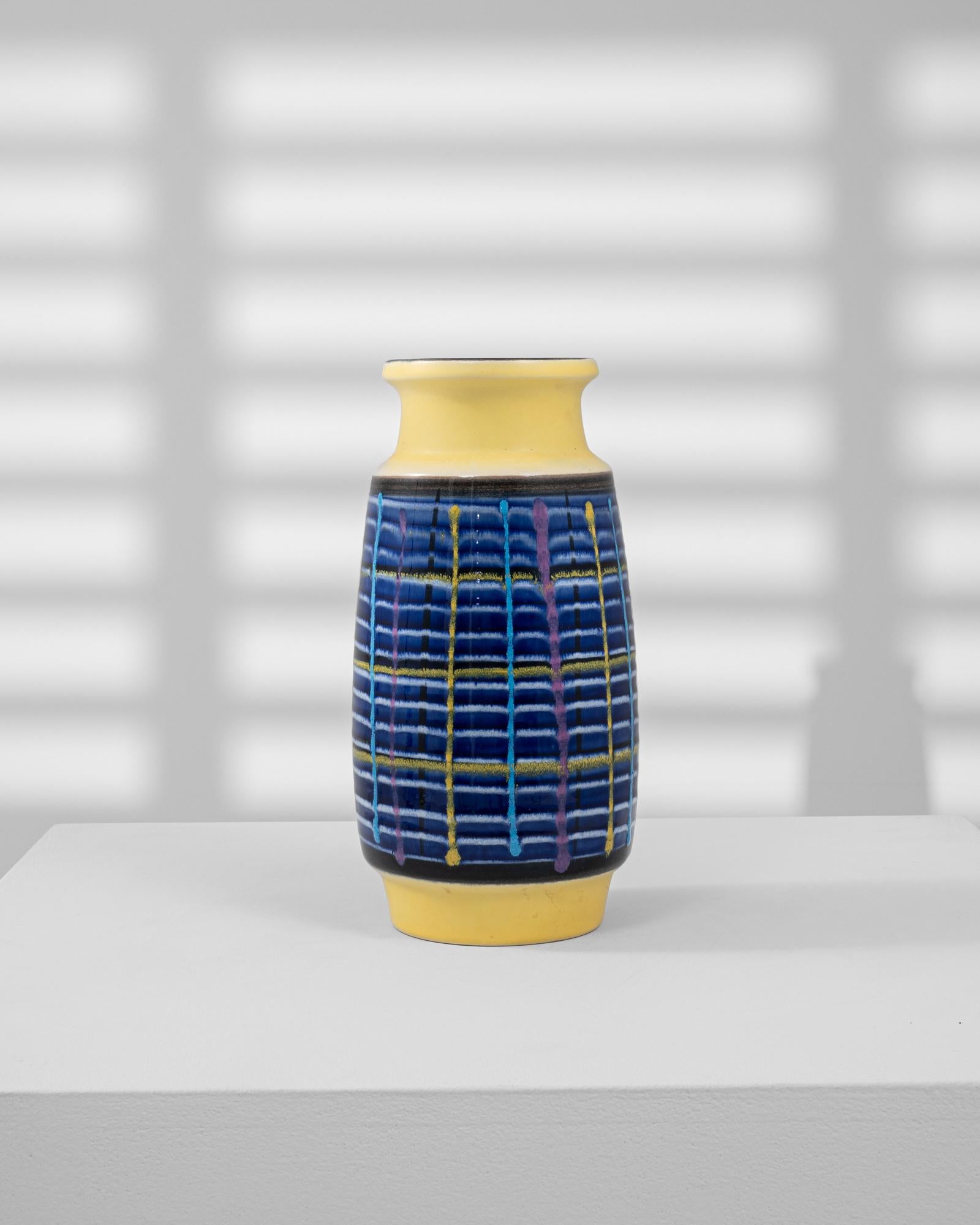 Ceramica Vaso in ceramica tedesca del XX secolo in vendita