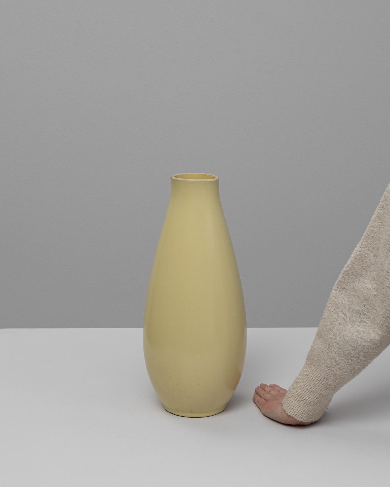 Jarrón de cerámica alemán del siglo XX Cerámico en venta