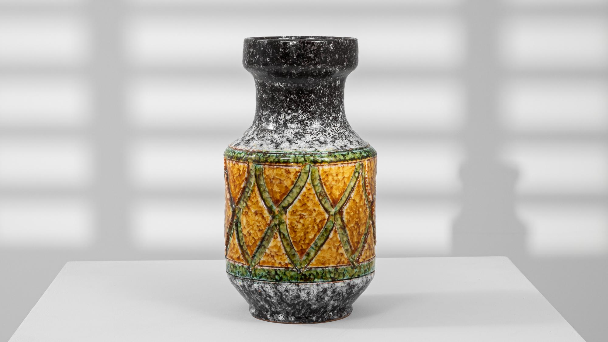 Vaso in ceramica tedesca del XX secolo in vendita 1
