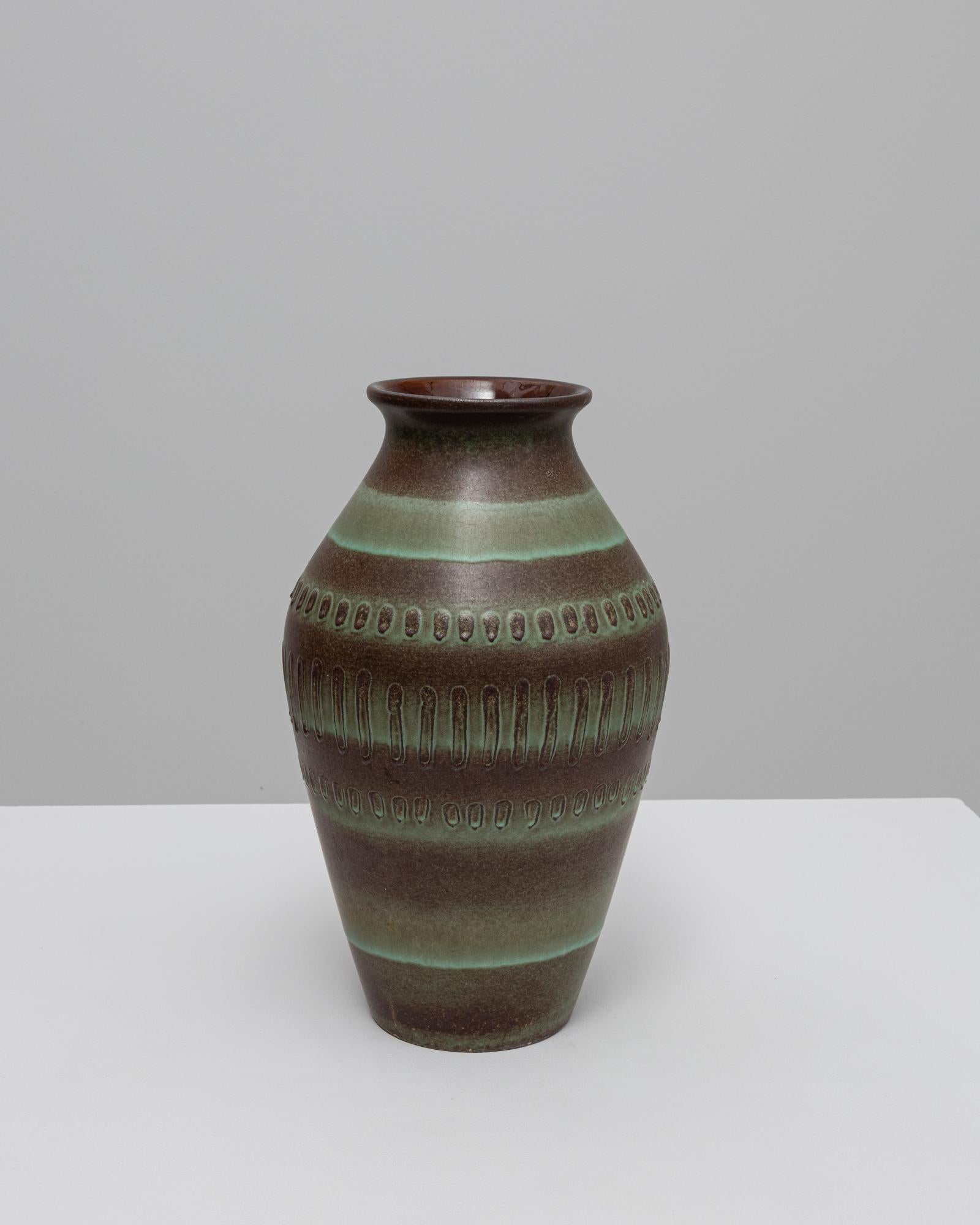 Vaso in ceramica tedesca del XX secolo in vendita 1