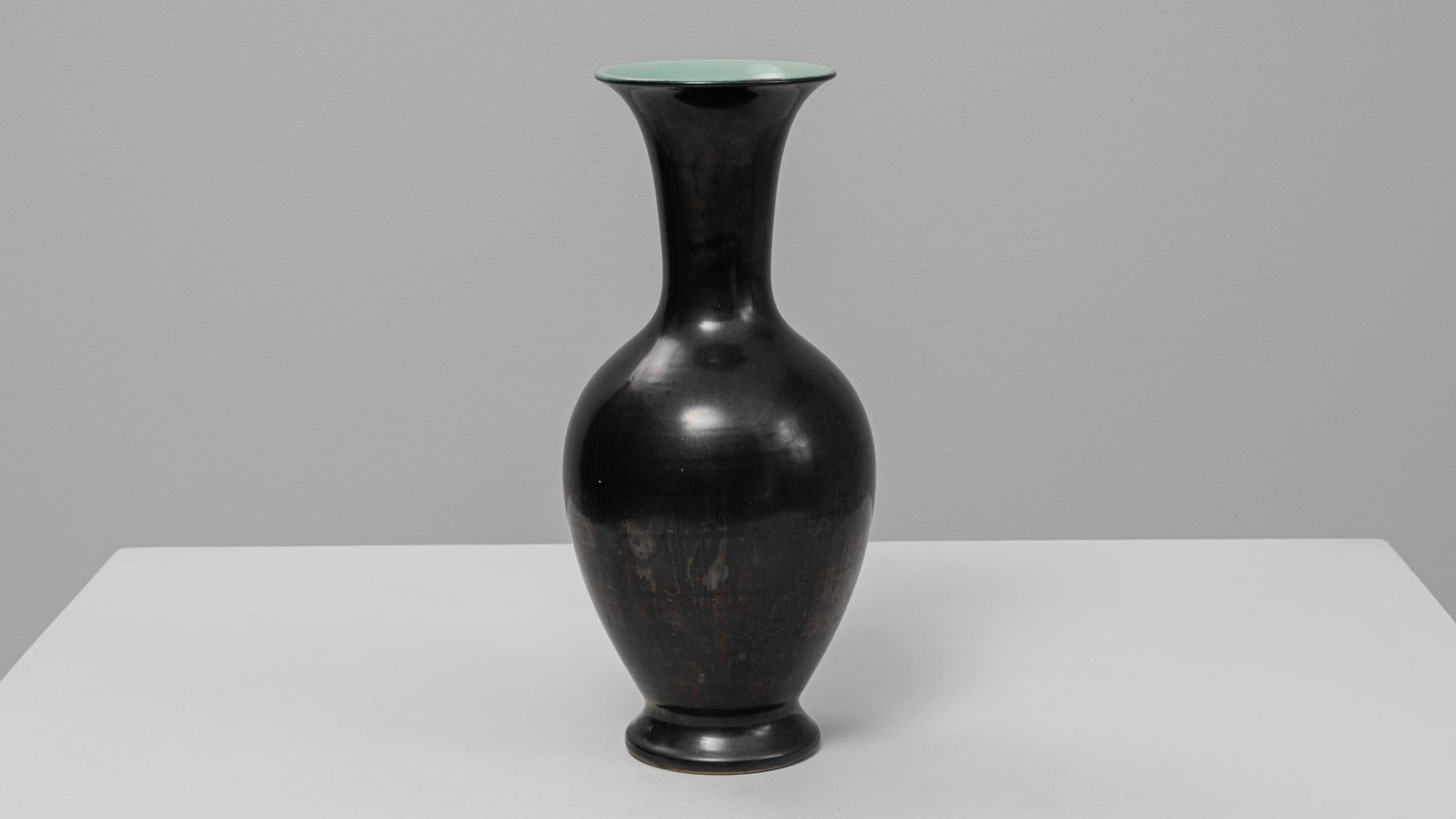 Jarrón de cerámica alemán del siglo XX en venta 2