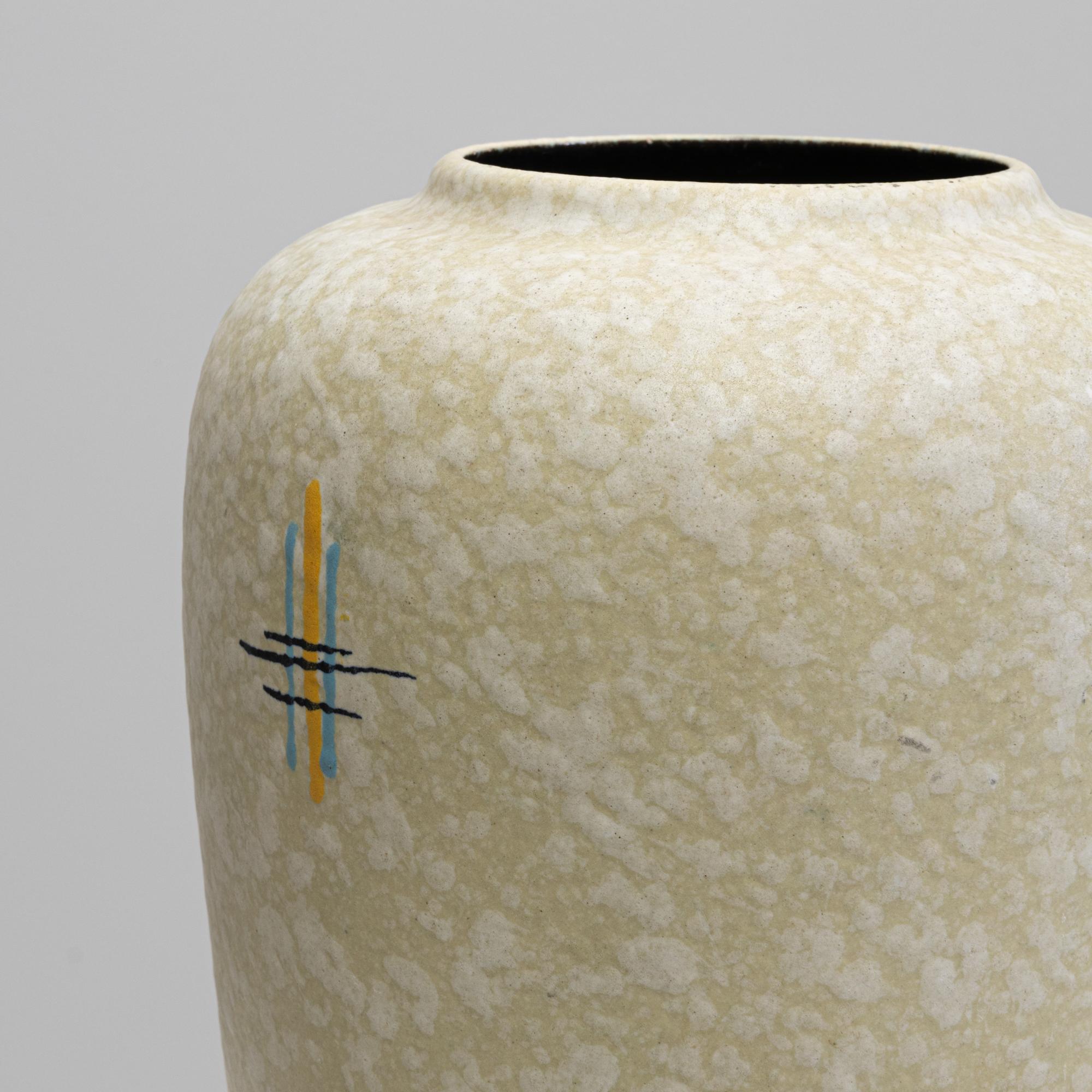 Vaso in ceramica tedesca del XX secolo in vendita 3