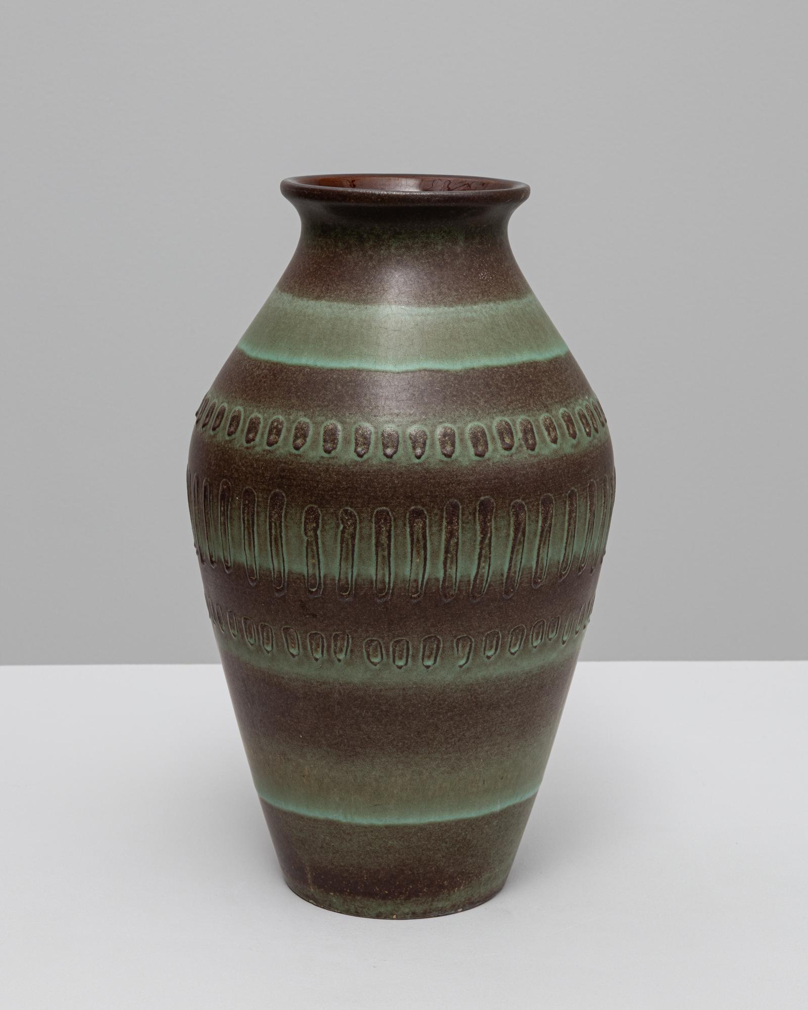 Vaso in ceramica tedesca del XX secolo in vendita 3