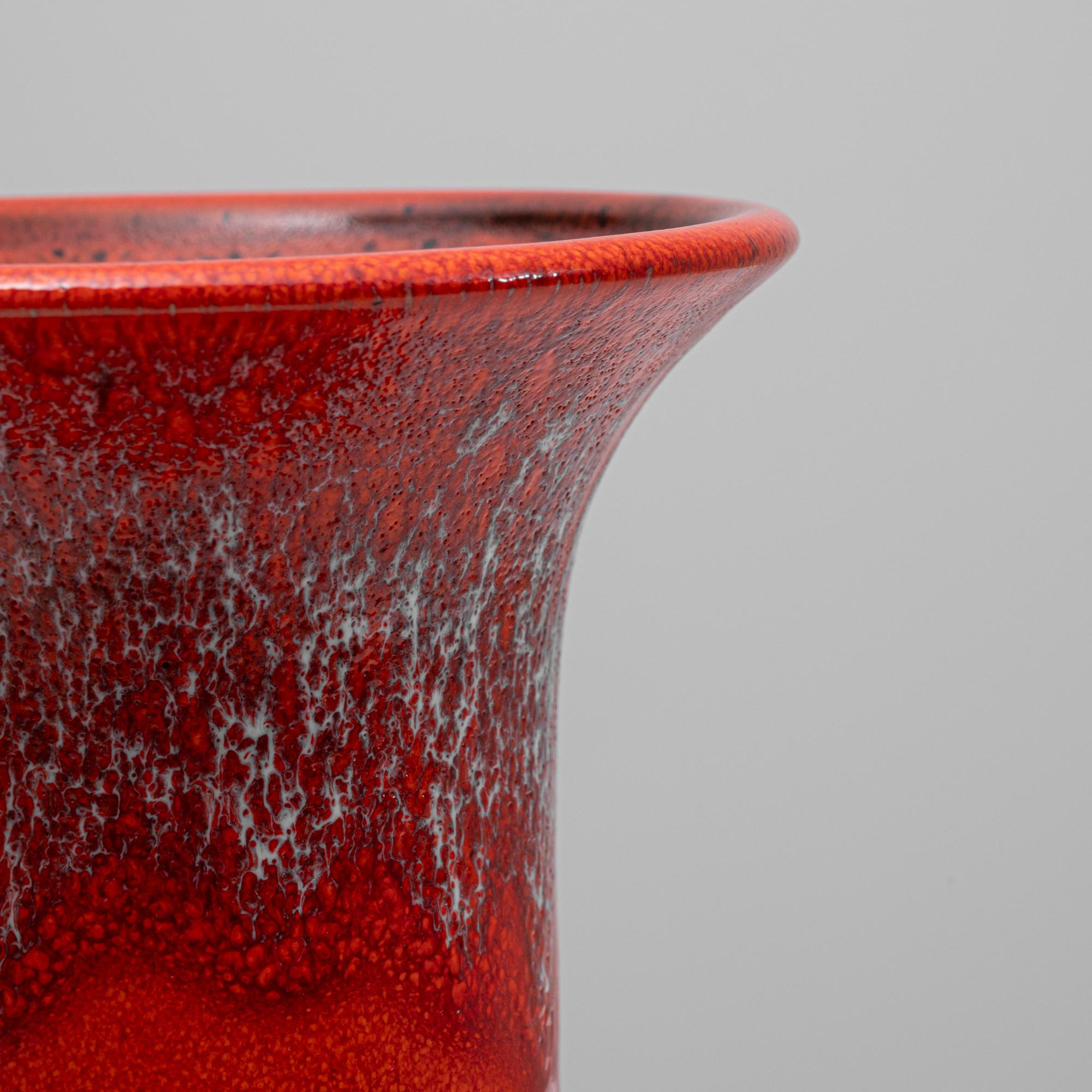 Jarrón de cerámica alemán del siglo XX en venta 3