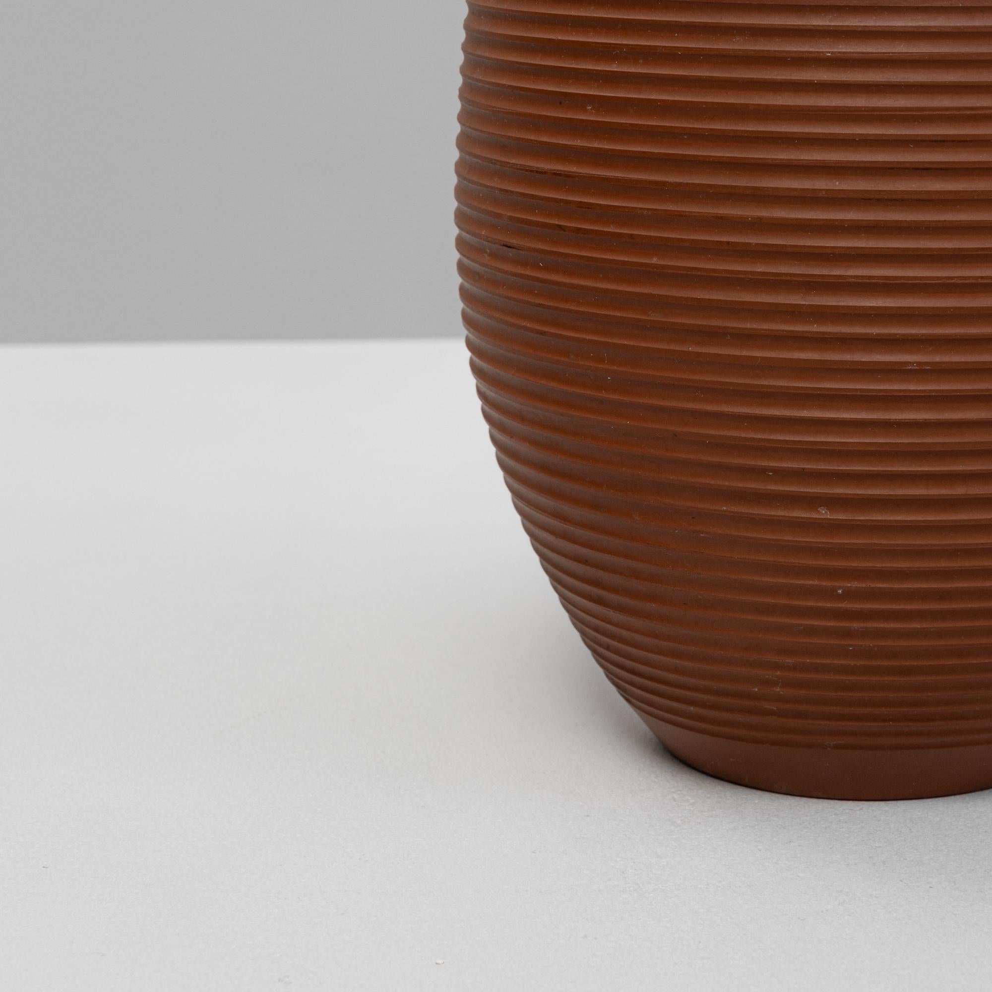 Vaso in ceramica tedesca del XX secolo in vendita 4