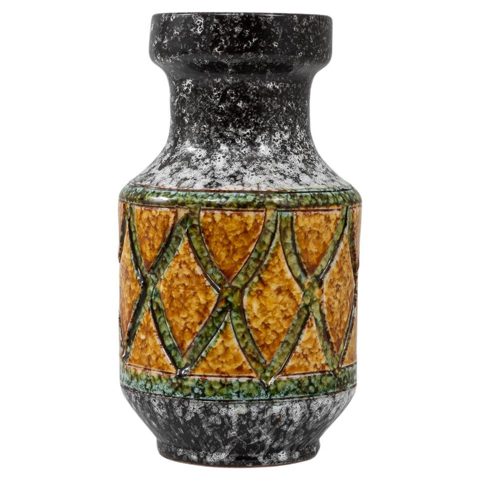 Jarrón de cerámica alemán del siglo XX