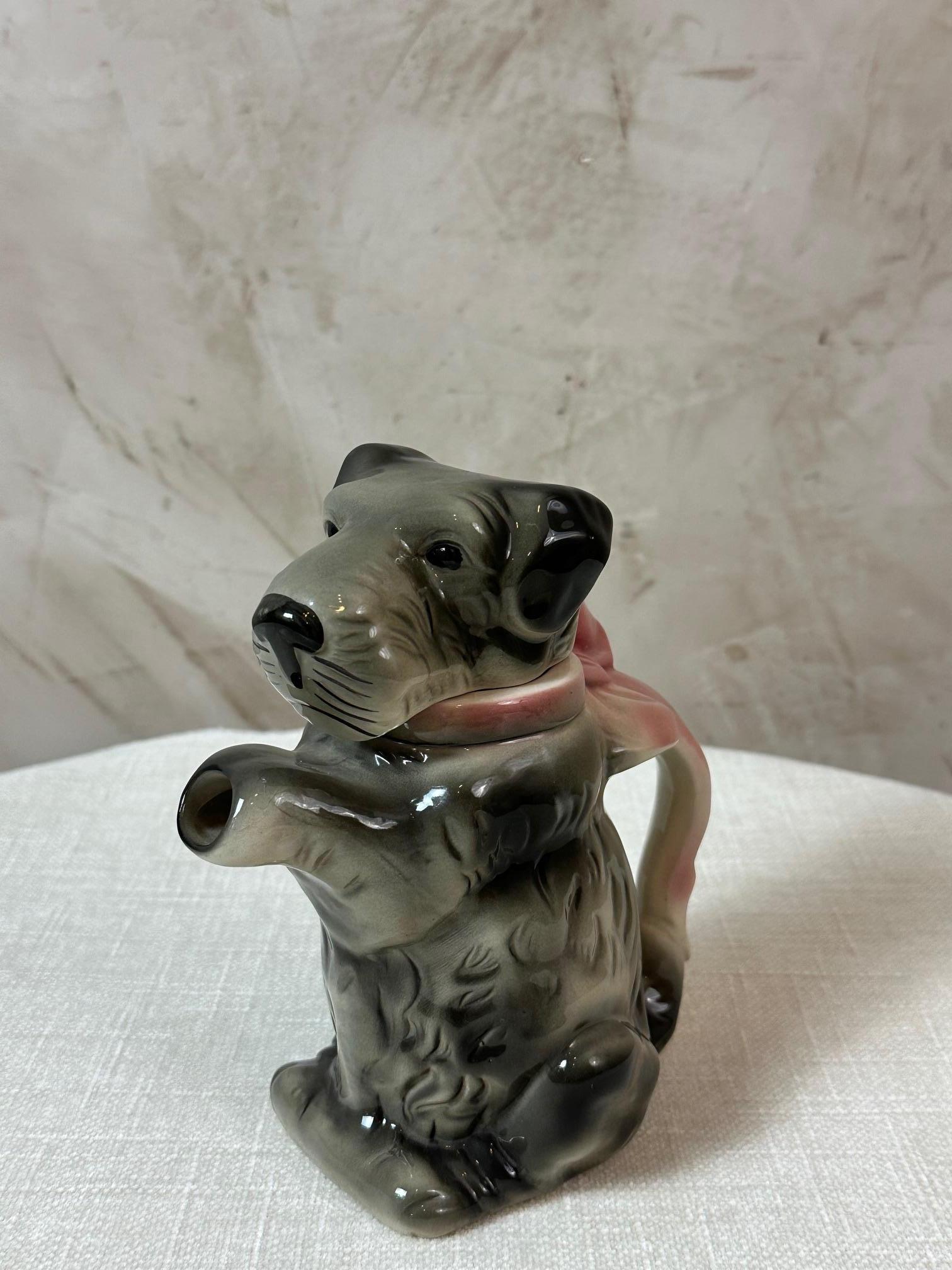 Tetera de porcelana alemana del siglo XX Perro, años 50 Alemán en venta