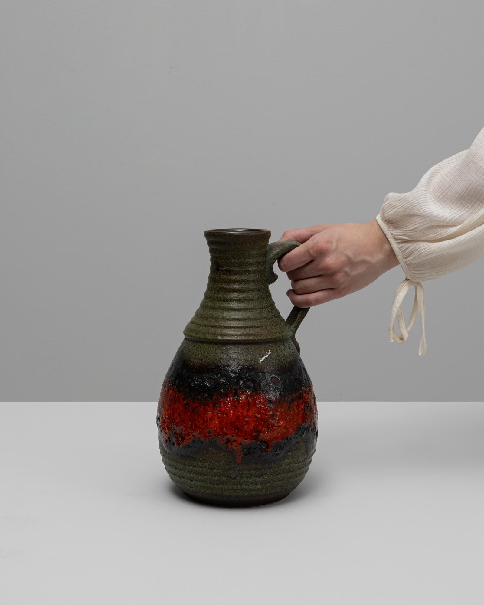 Ceramica Brocca in ceramica tedesca del XX secolo con lava grassa della Germania occidentale in vendita