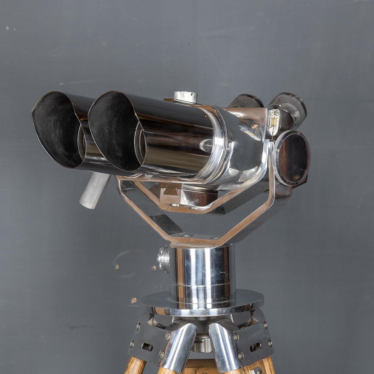 20th Century German Field Binoculars, circa 1940 2