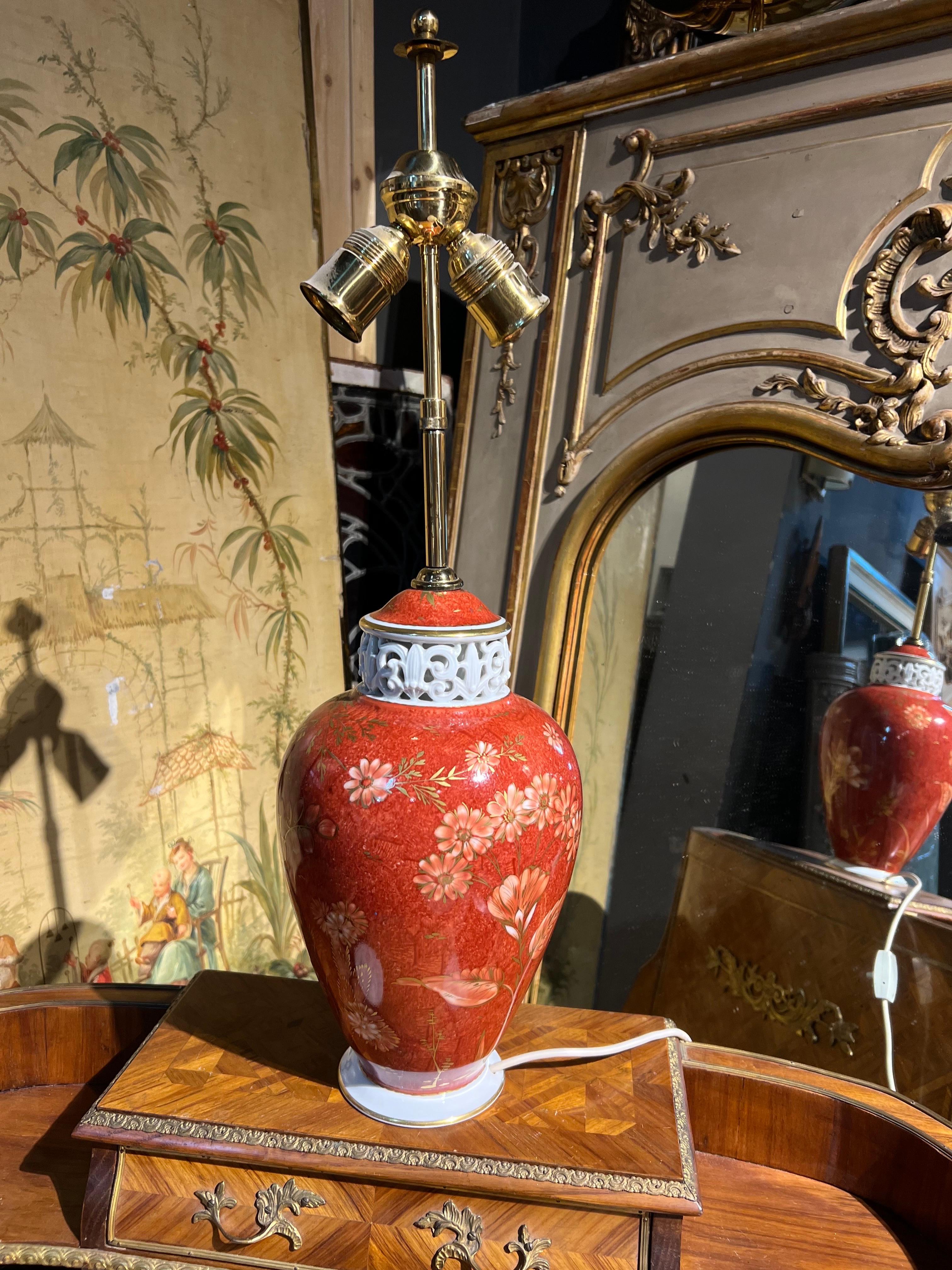Lampe de table allemande du 20e siècle en céramique peinte à la main par Rosenthal Bon état - En vente à Sofia, BG
