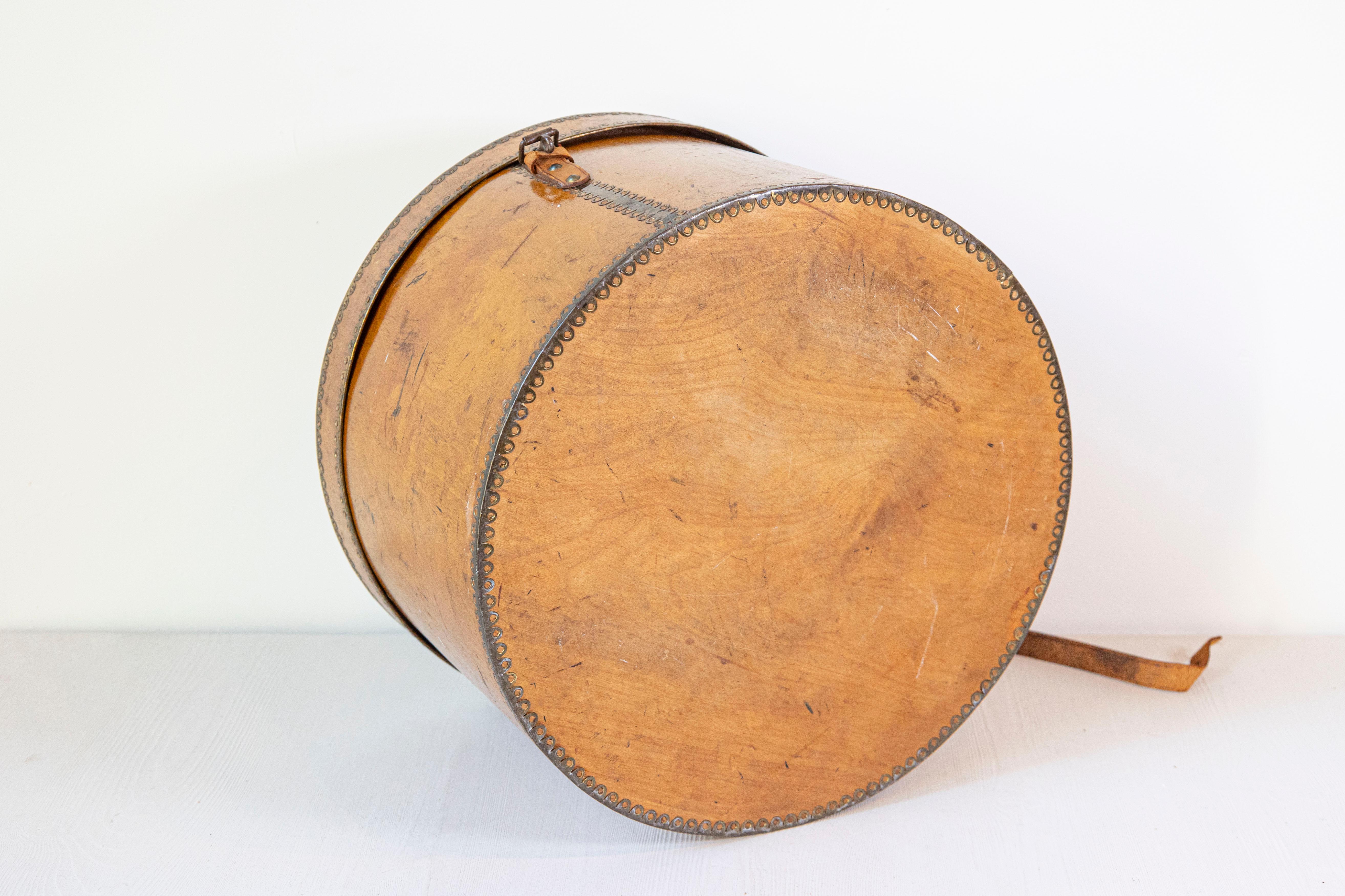 20th Century German Hat Box For Sale 1
